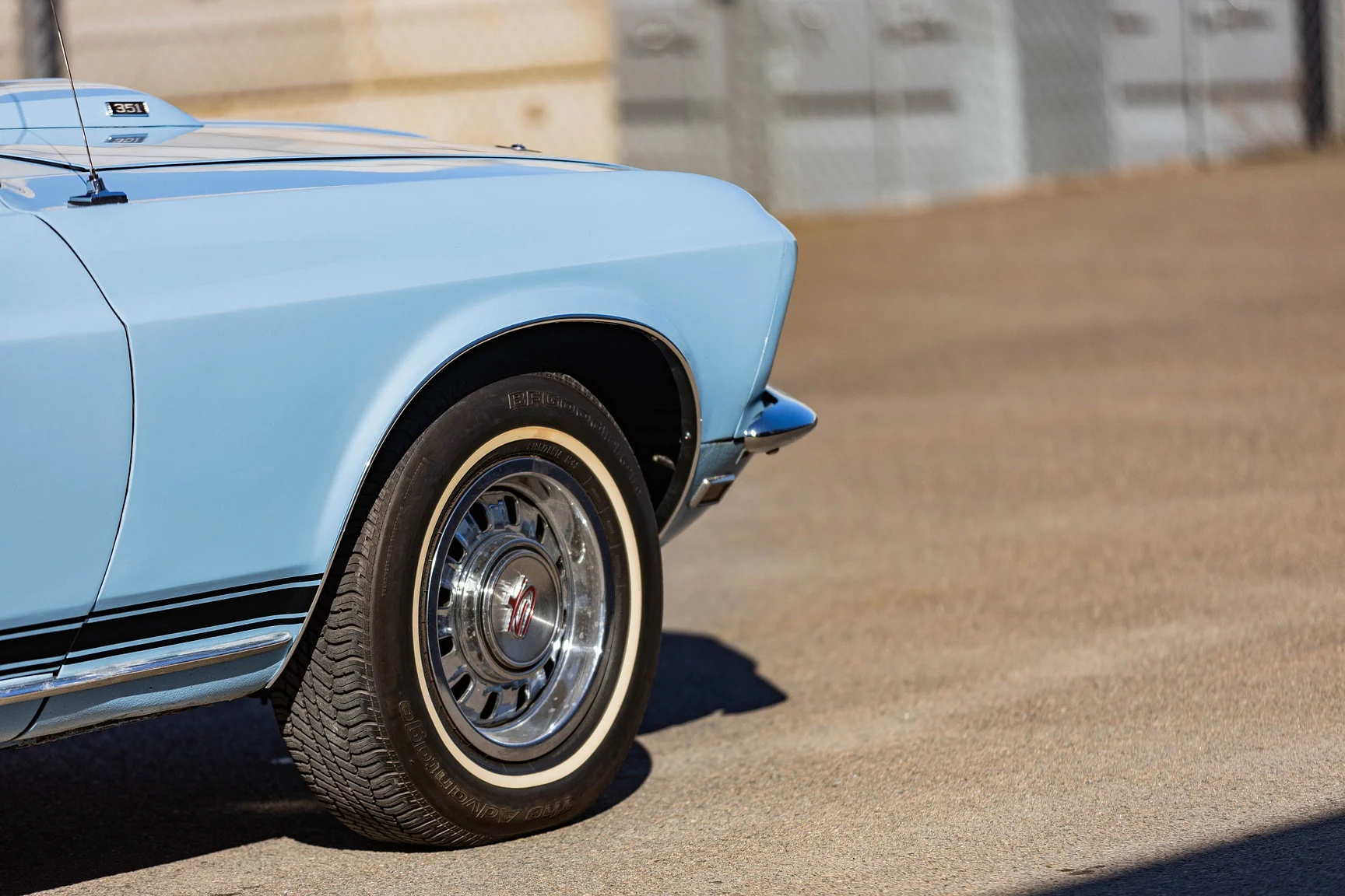 Exteriörbild på 1969 Ford Mustang GT Cabriolet "M-code" (8)