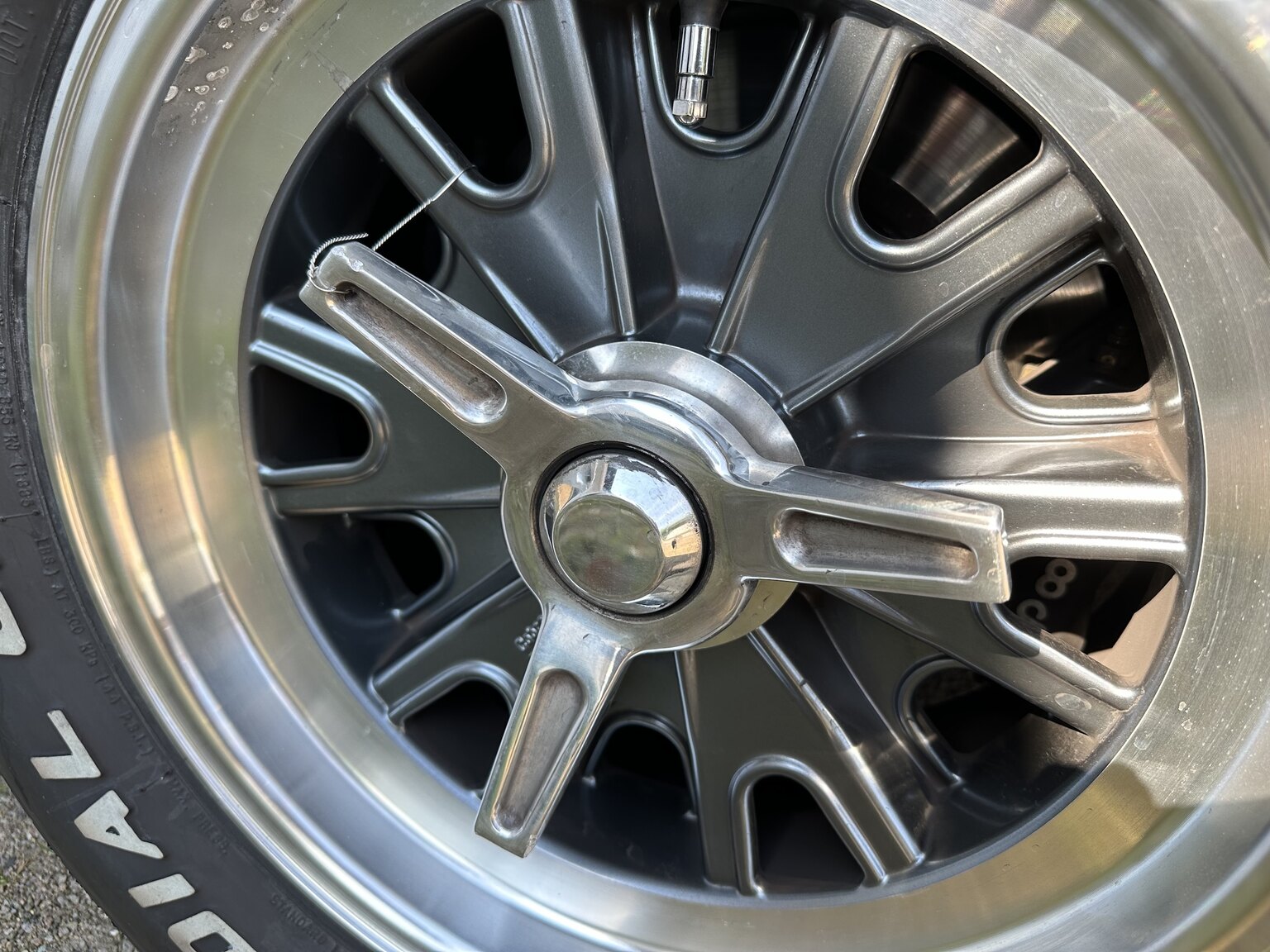 Exteriörbild på 1965 Superformance Cobra