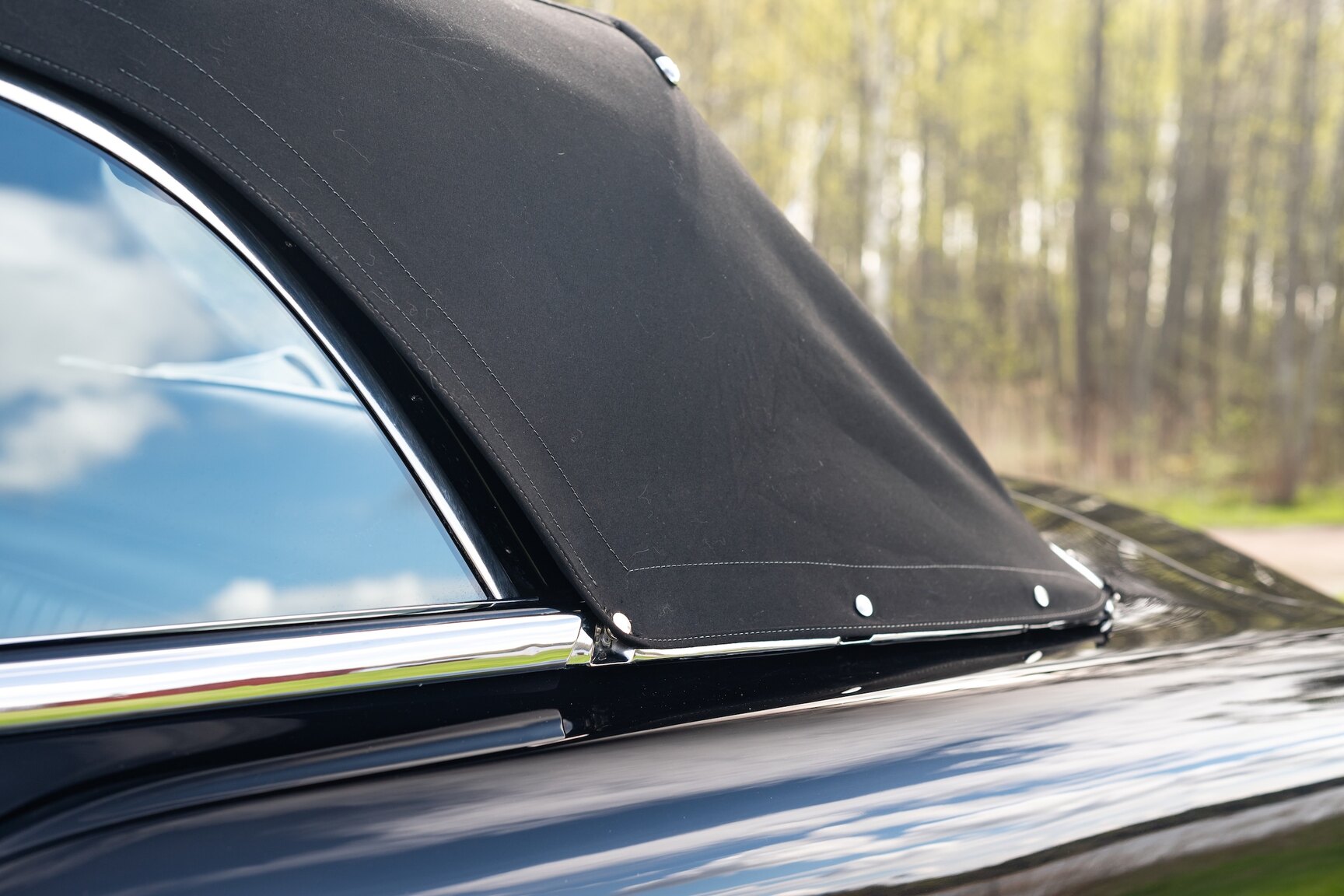 Aussenfoto 1955 Packard Caribbean Cabriolet  (43)