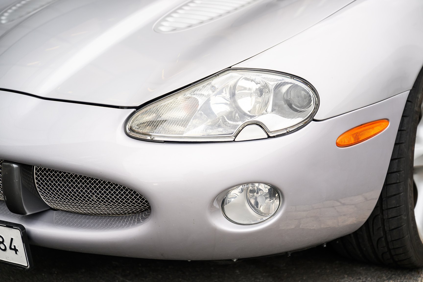 Exterior image of 2001 Jaguar XKR Silverstone