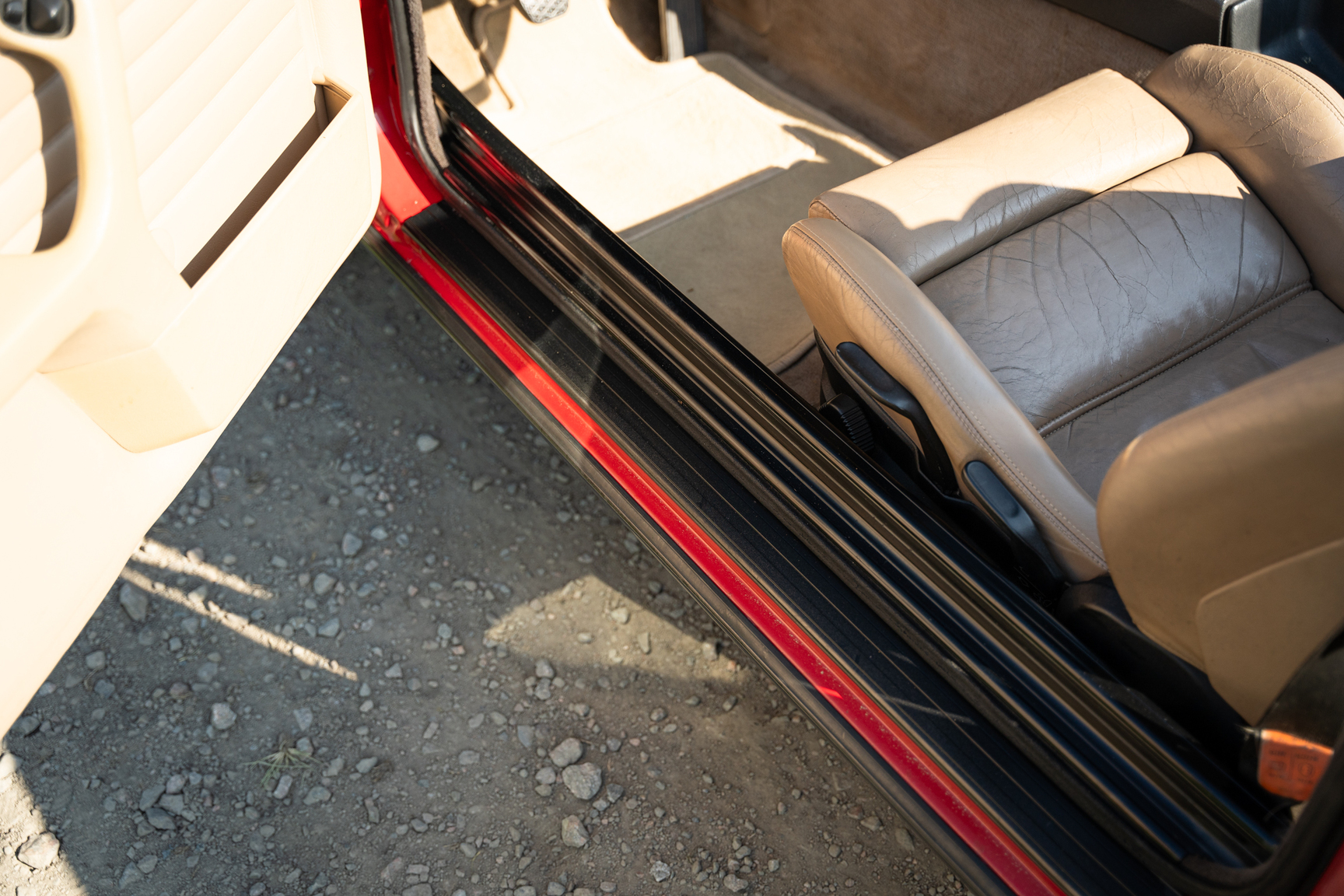 Interior image of 1988 BMW 325 Cabriolet (E30)