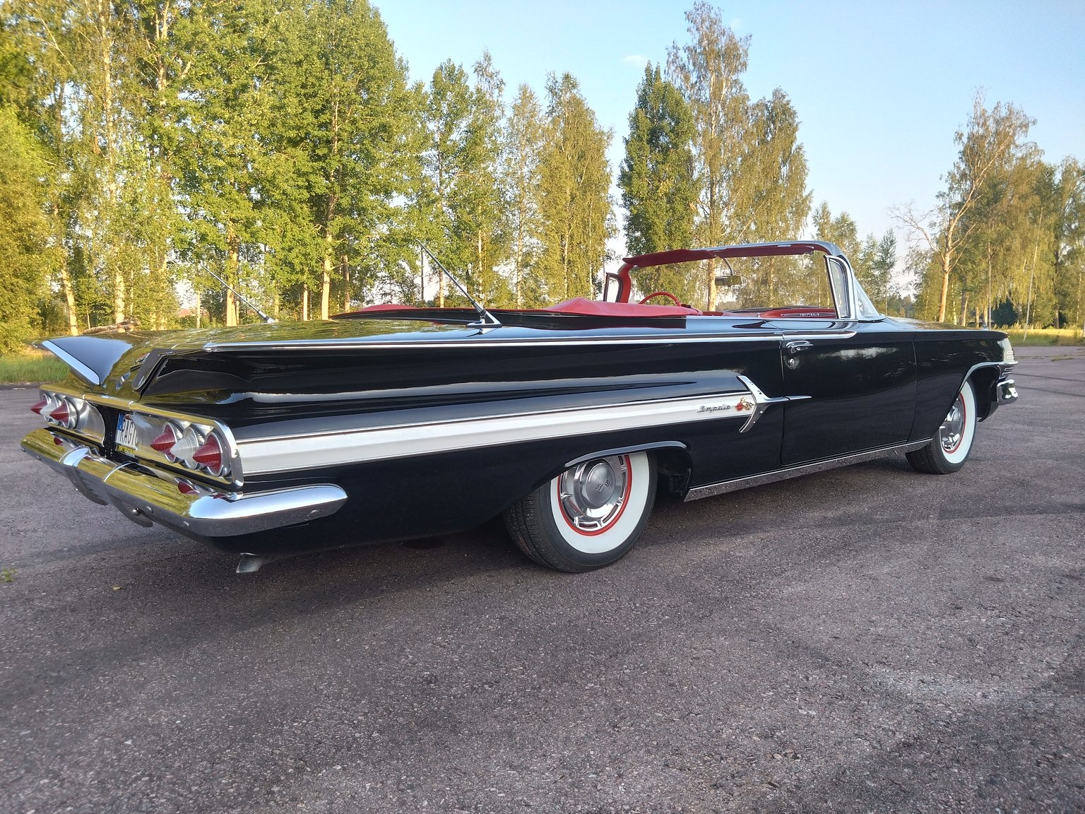 Exteriörbild på 1960 Chevrolet Impala Cabriolet 5.7 V8 Powerglide