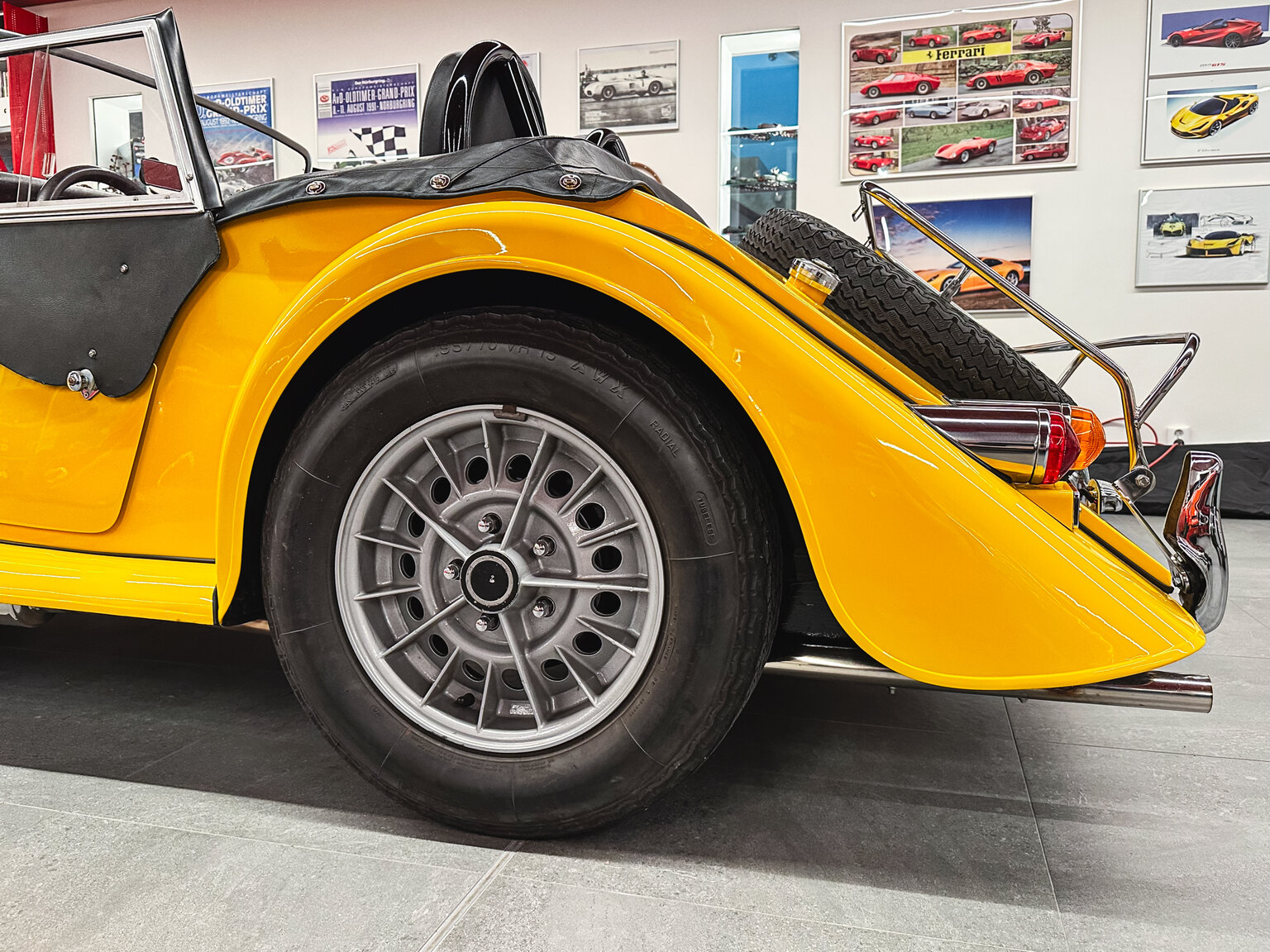 Aussenfoto 1974 Morgan +8