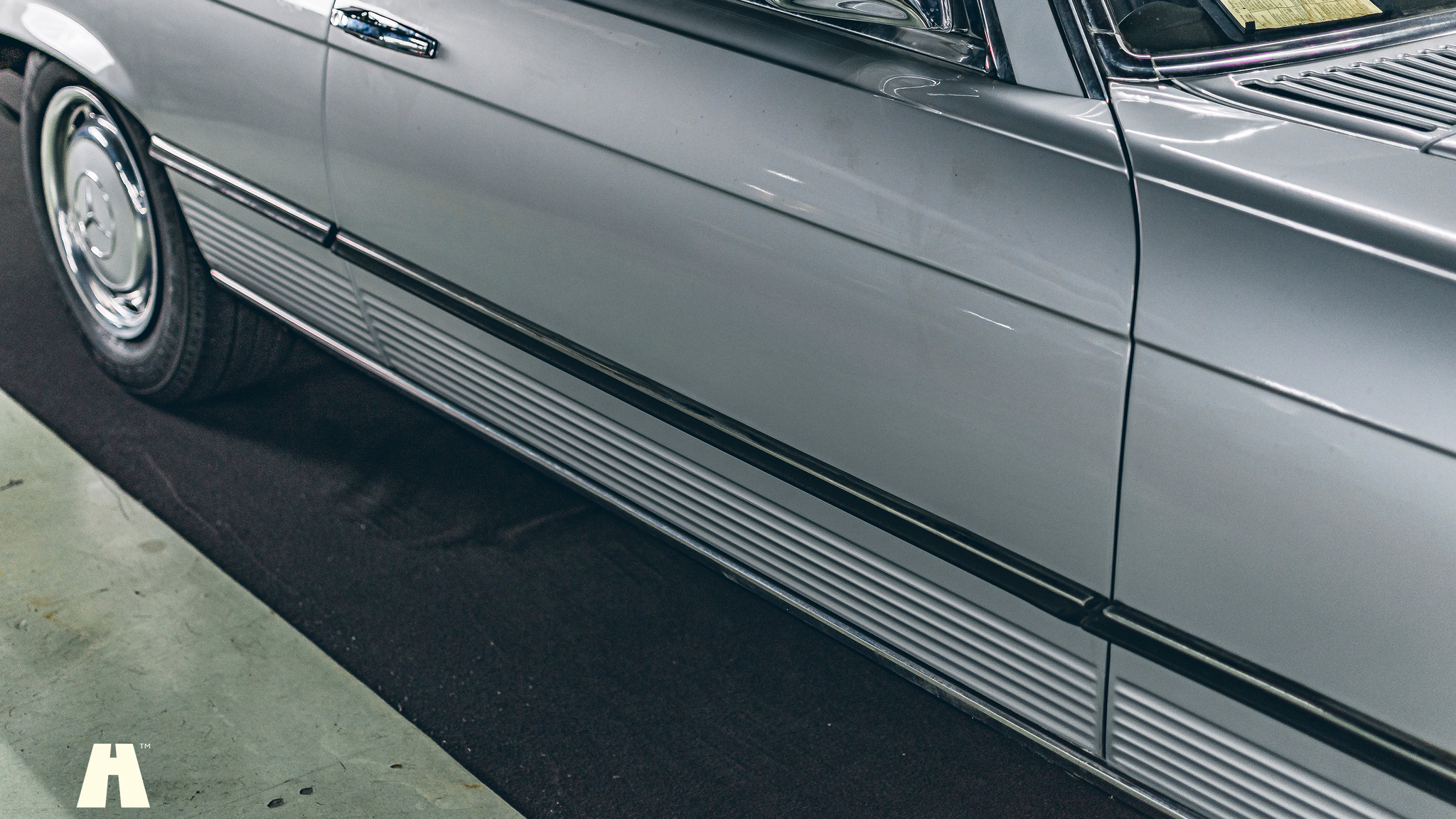 Aussenfoto 1974 Mercedes SLC450 Project