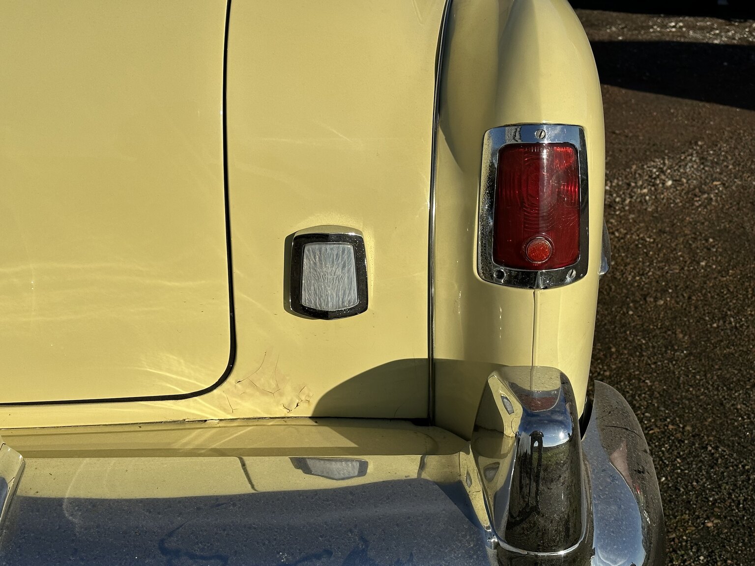 Exterior image of 1950 Chrysler Windsor Convertible (49)