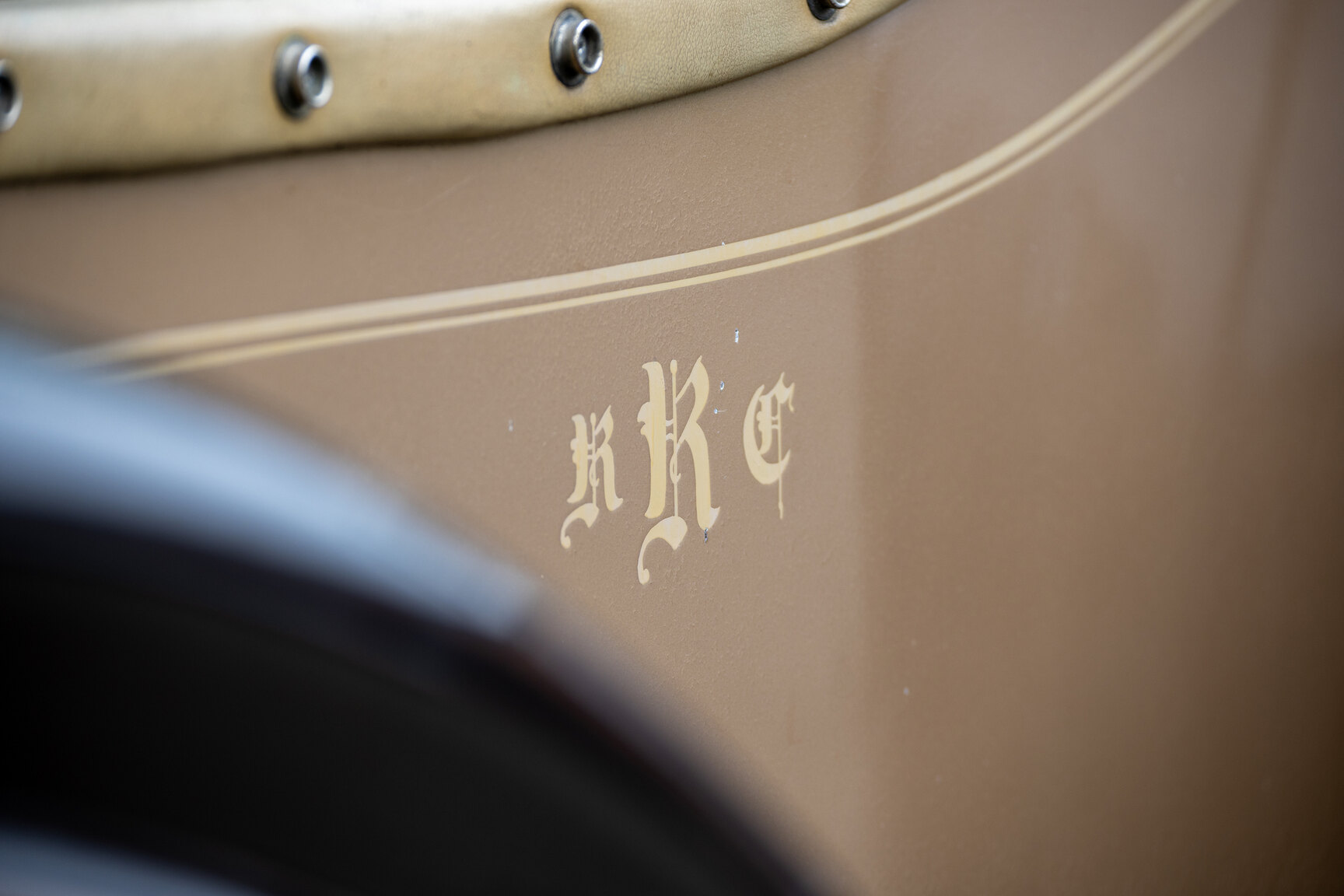 Innenraumfoto von 1975 Excalibur Phaeton series III  (33)