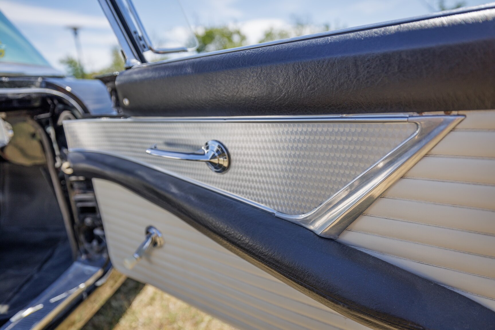 Innenraumfoto von 1956 Ford Thunderbird