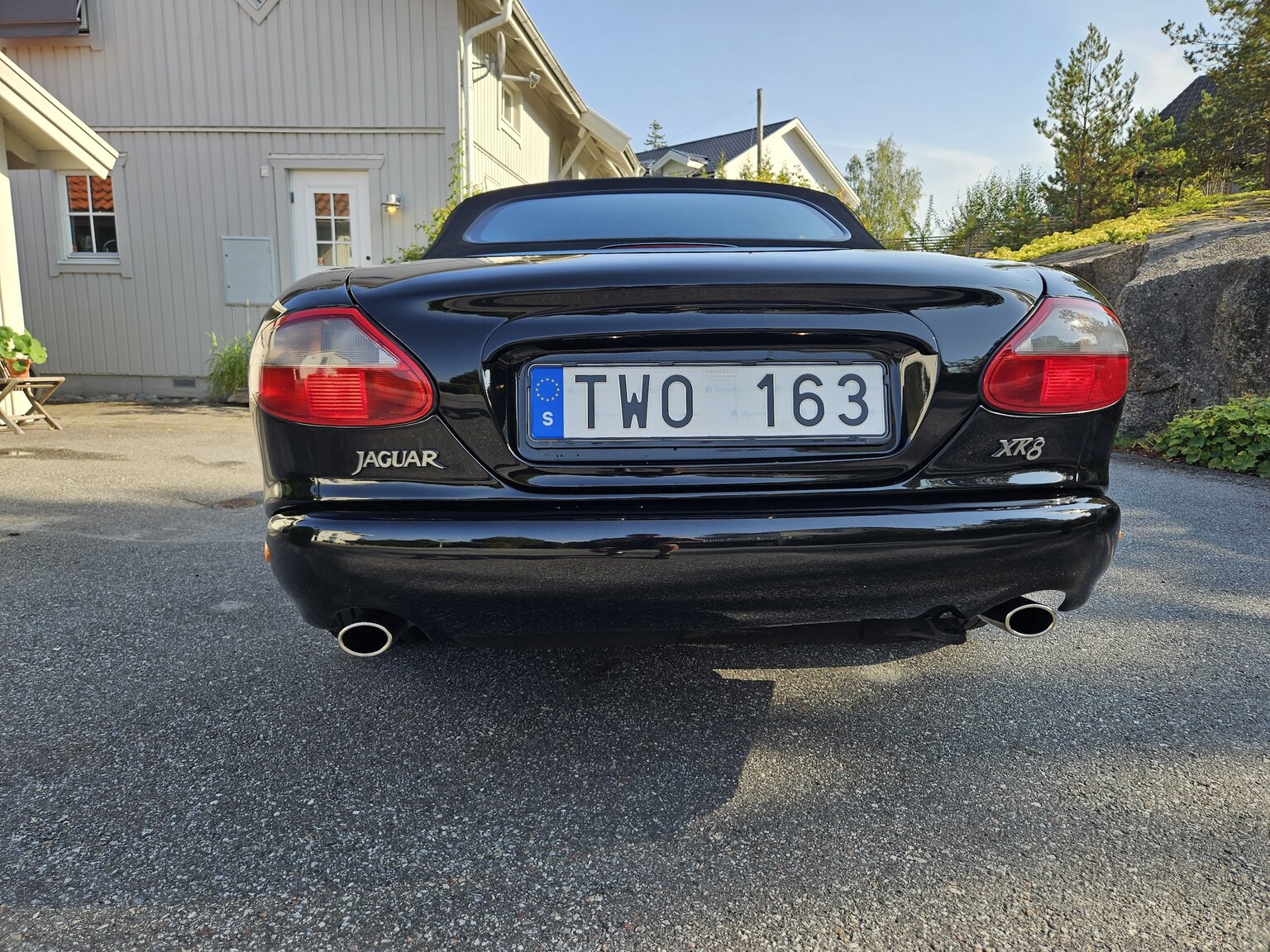Exteriörbild på 1998 Jaguar XK8 Cabriolet