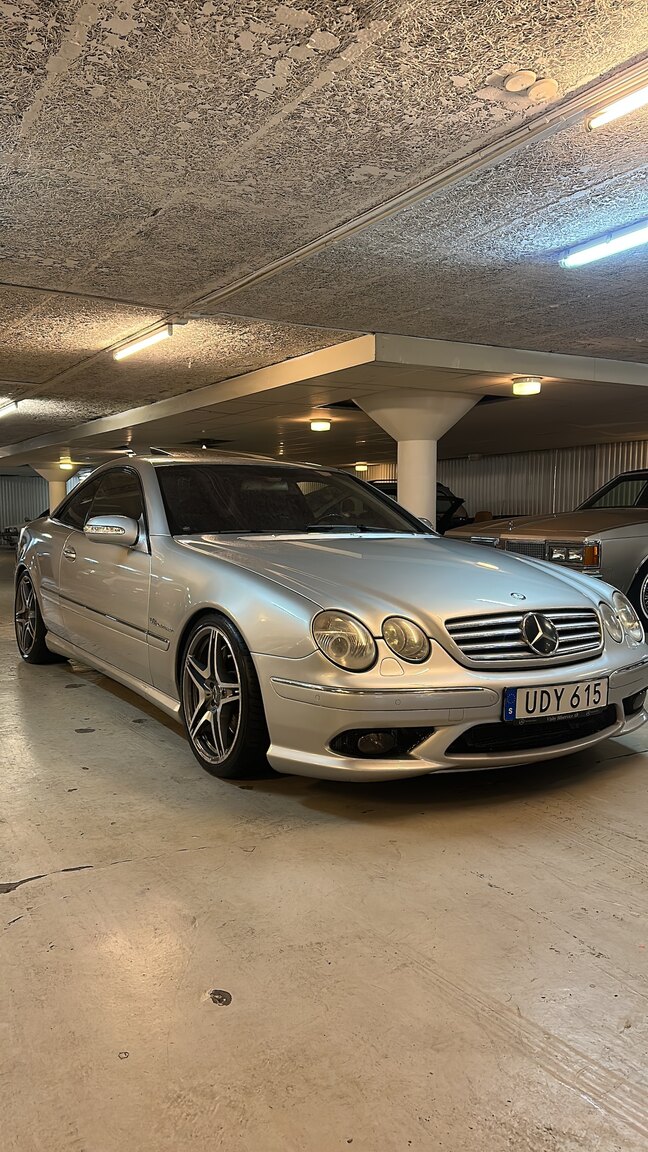 Exterior image of 2004 Mercedes-Benz CL 55 AMG