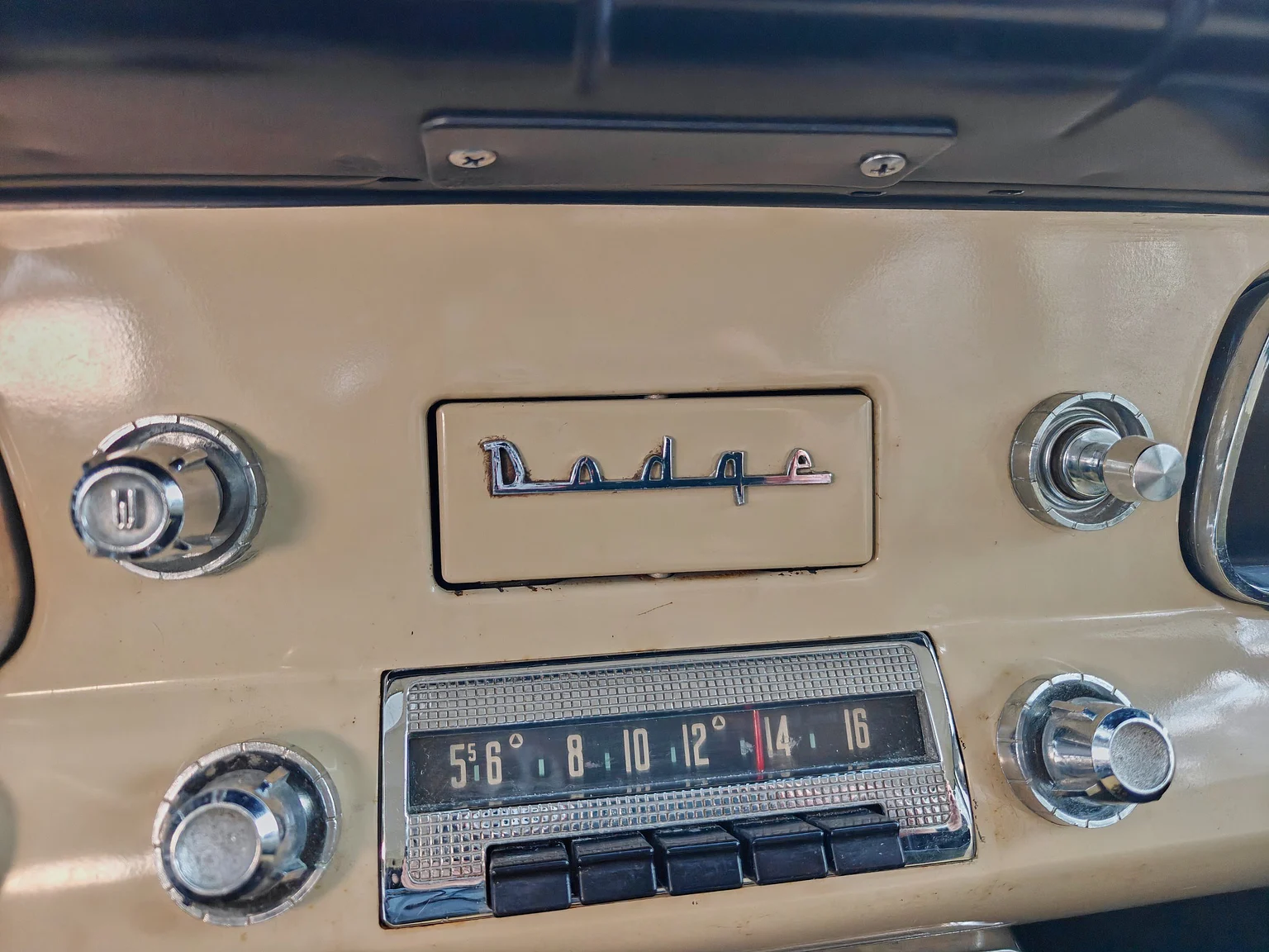 Innenraumfoto von 1957 Dodge Royal (11)