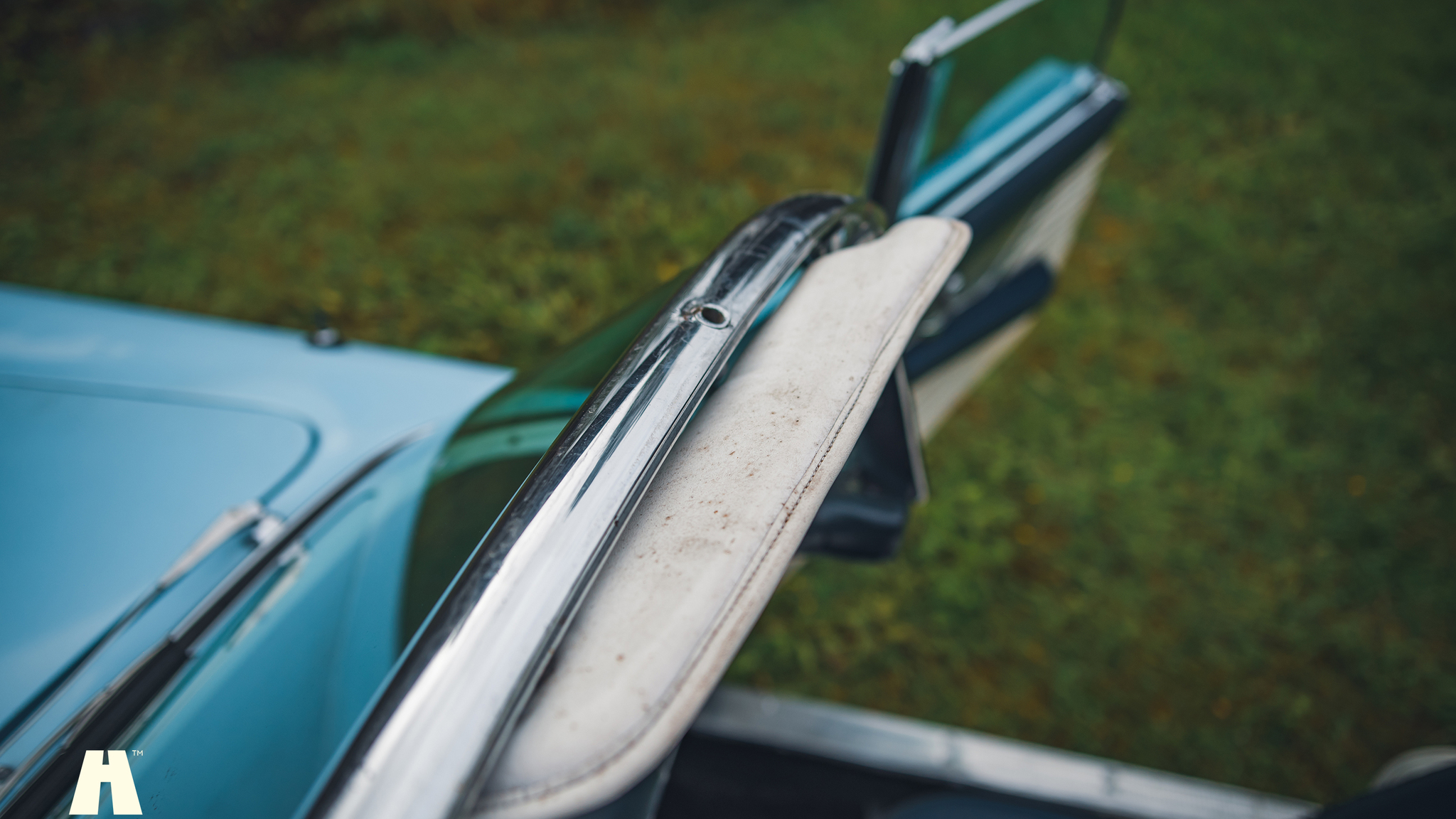 Interior image of 1957 Ford Thunderbird D-Code