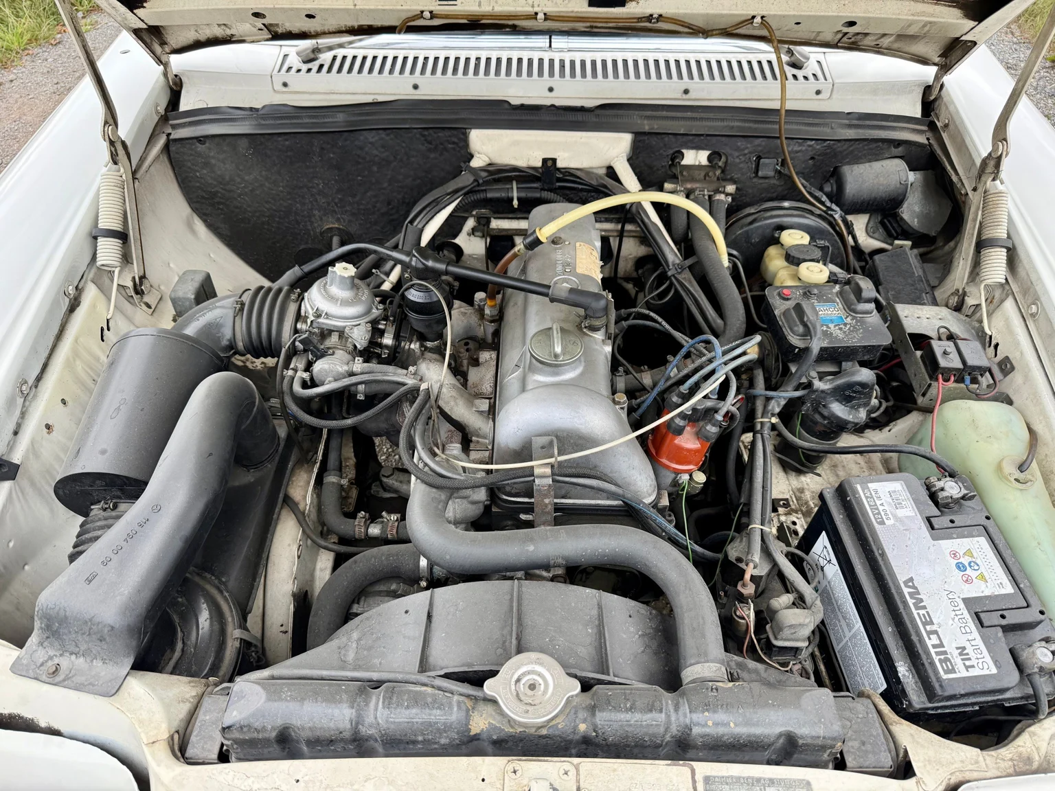 1972 Mercedes-Benz 200