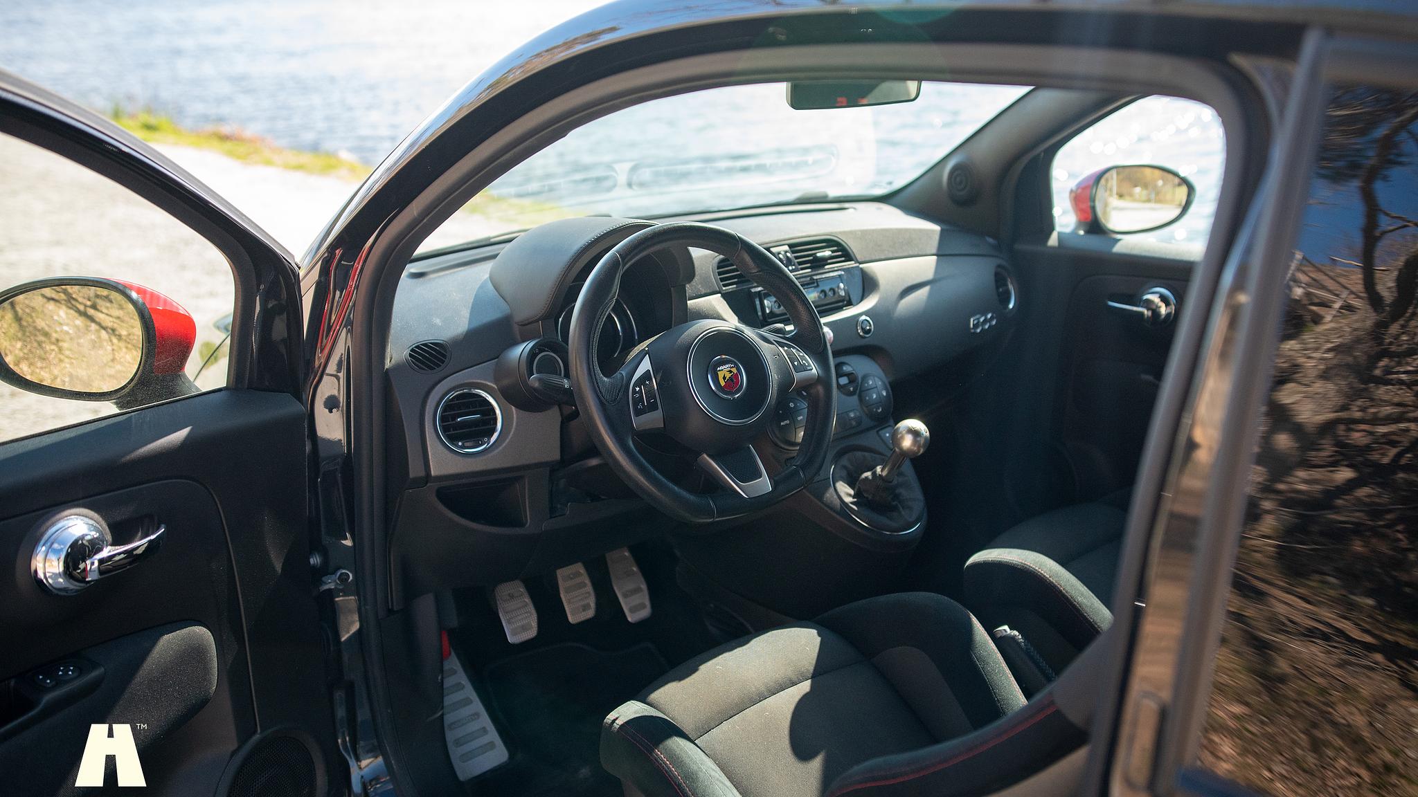 Interior image of 2016 Abarth 595 Competizione (1)
