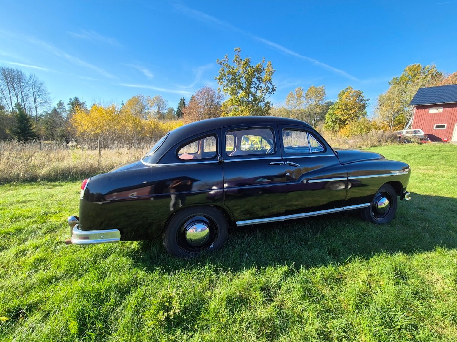 Exterior image of 1954 Ford Vedette 3.9 V8