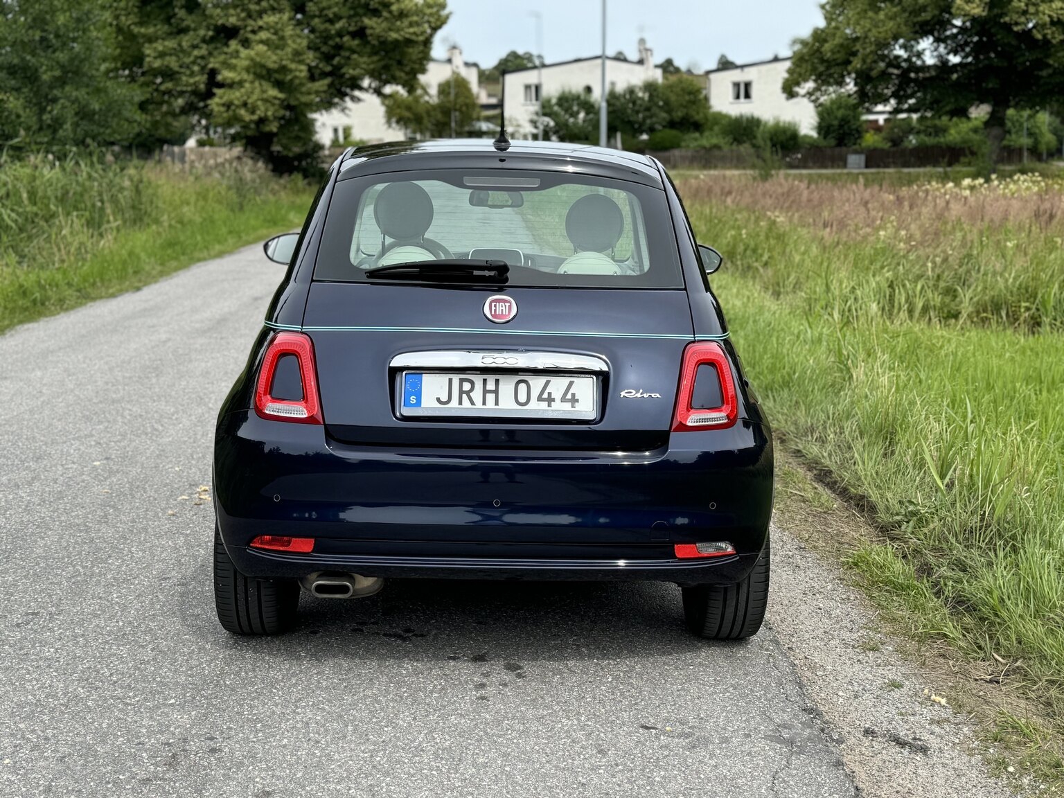 Exterior image of 2017 Fiat 500 Riva