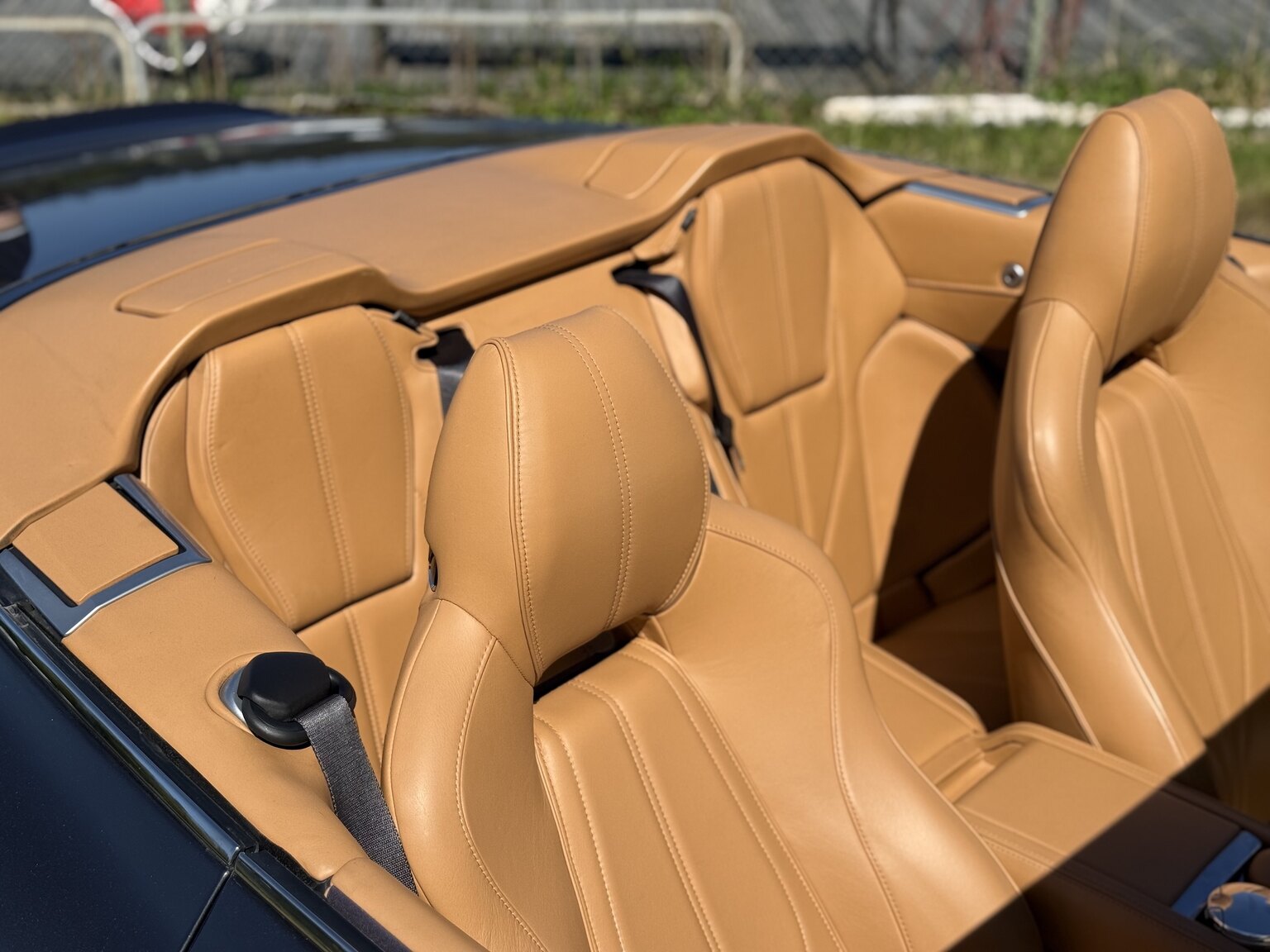 Interiörbild 2015 Aston Martin DB9 Volante