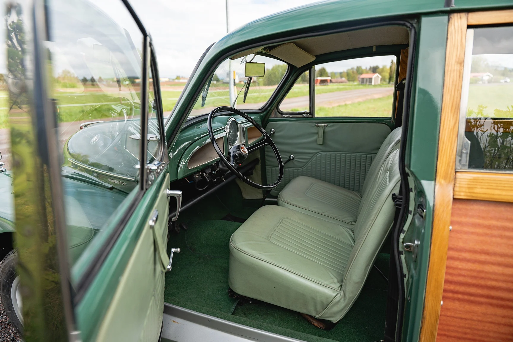 Interiörbild 1968 Morris Minor Traveller (1)