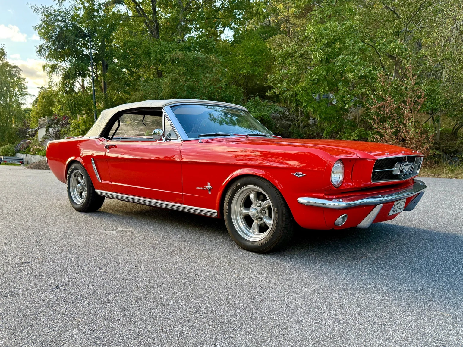Aussenfoto 1965 Ford Mustang Cabriolet (12)