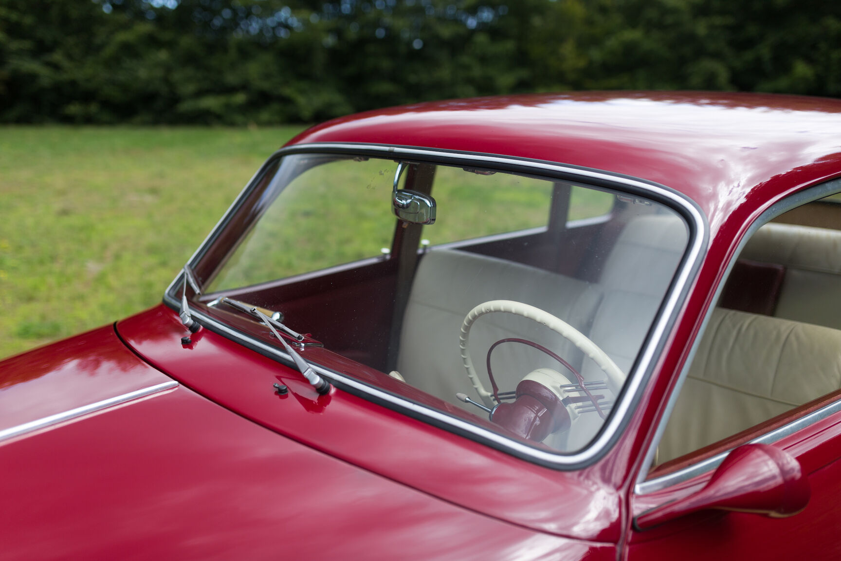 Exteriörbild på 1955 BMW 501 A Deluxe V8