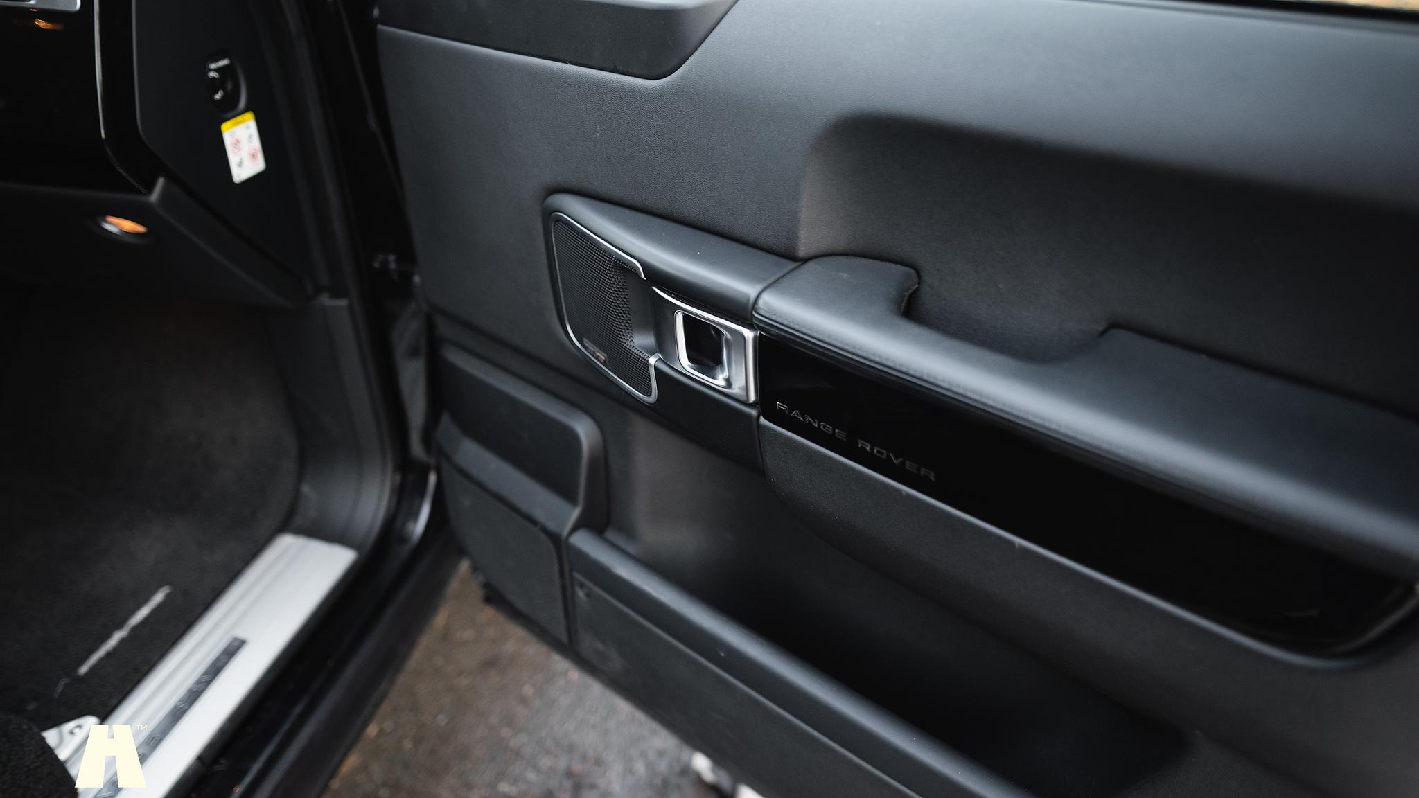Interior image of 2012 Land Rover Range Rover Westminster TDV8 (L322)