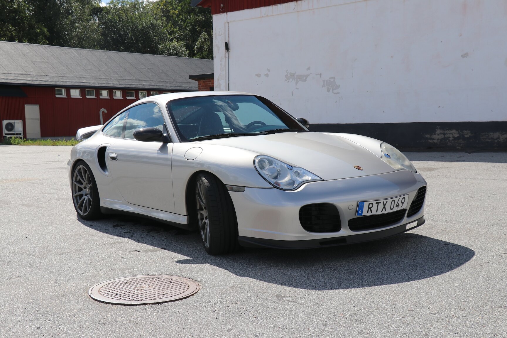 Exteriörbild på 2001 Porsche 911 Turbo