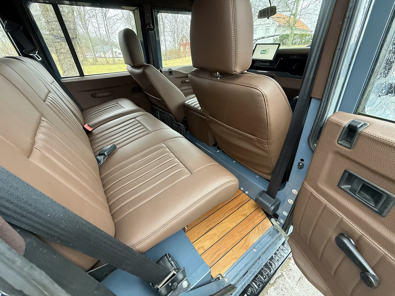 Interiörbild 2000 Land Rover Defender 110 C (51)