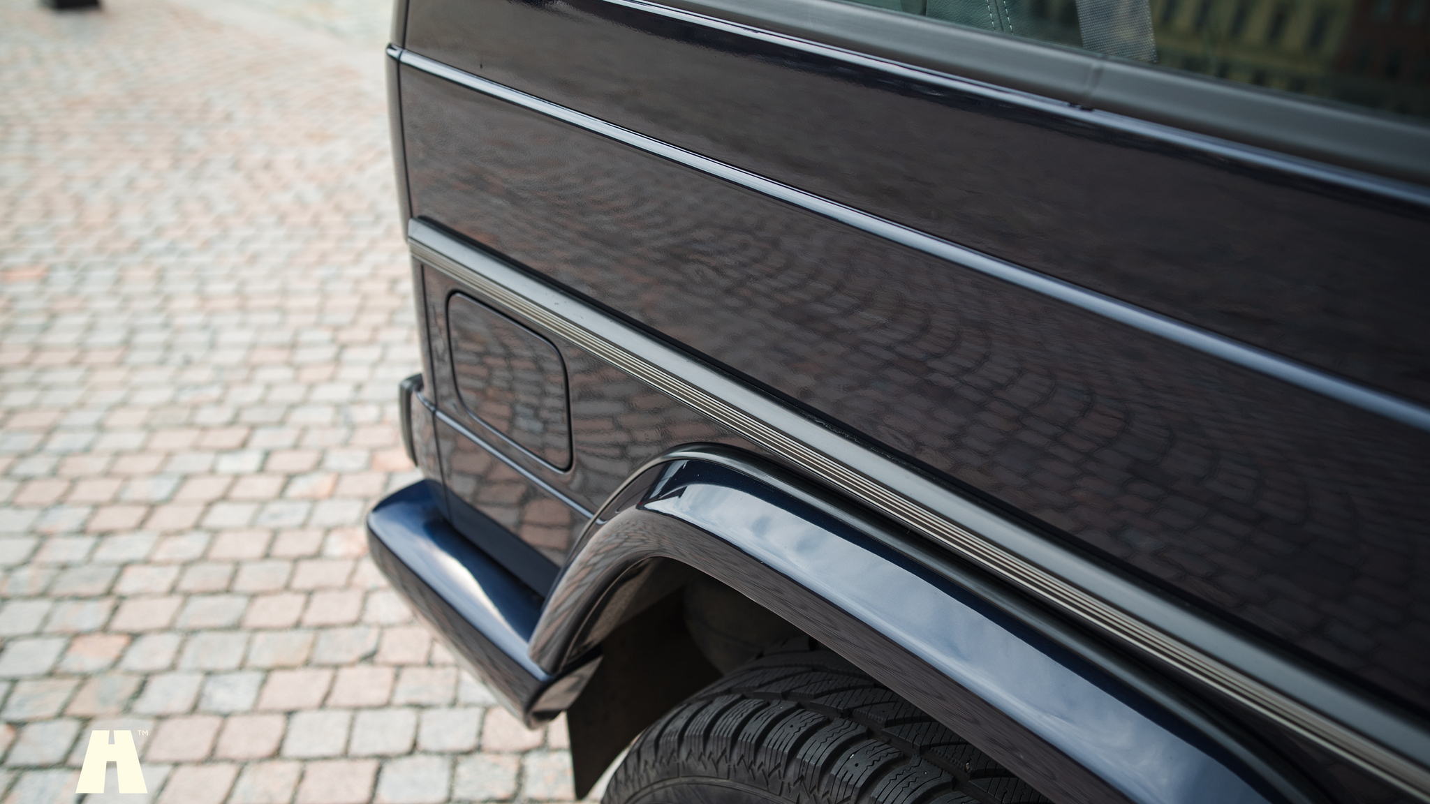 Exteriörbild på 2004 Mercedes-Benz G400 (KORT)