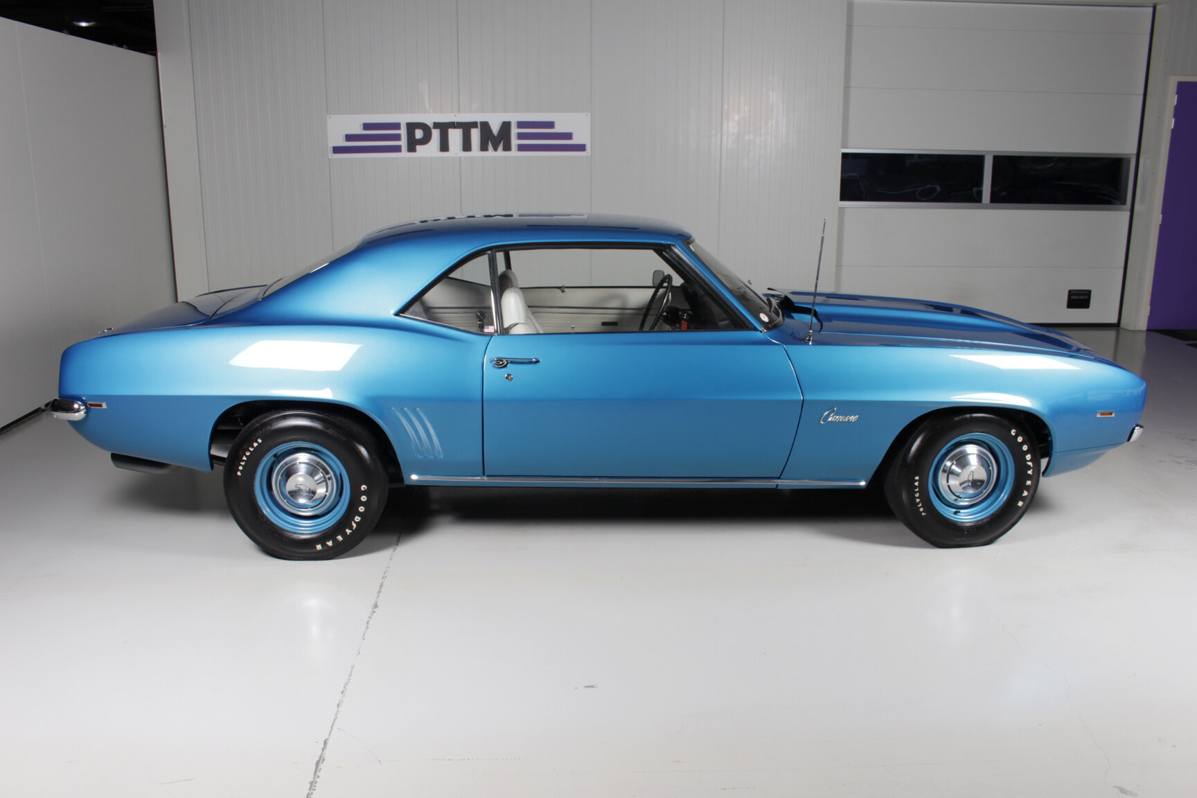 Exterior image of 1969 Chevrolet Camaro COPO TRIBUTE