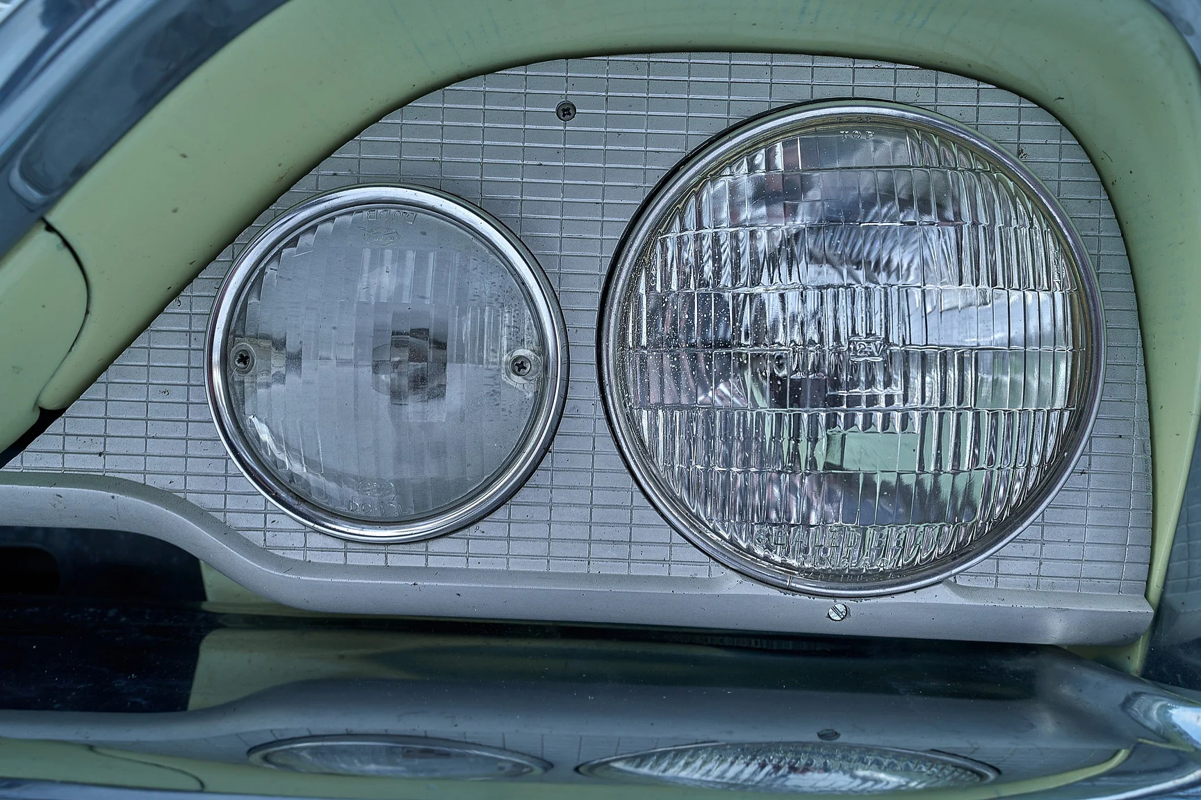 Exteriörbild på 1957 Dodge Royal (53)