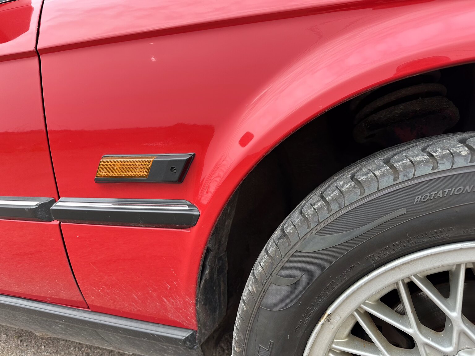 Aussenfoto 1987 BMW 325i Convertible (54)