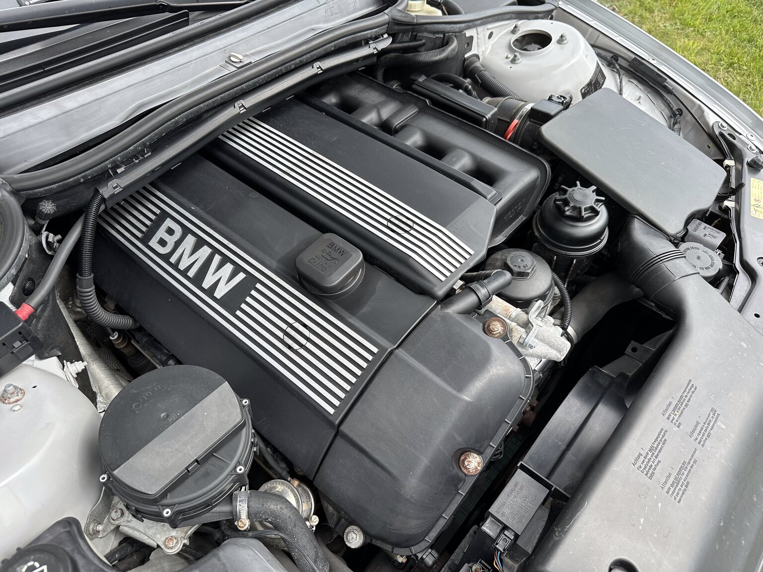 Image of 2005 BMW 330Ci mechanics