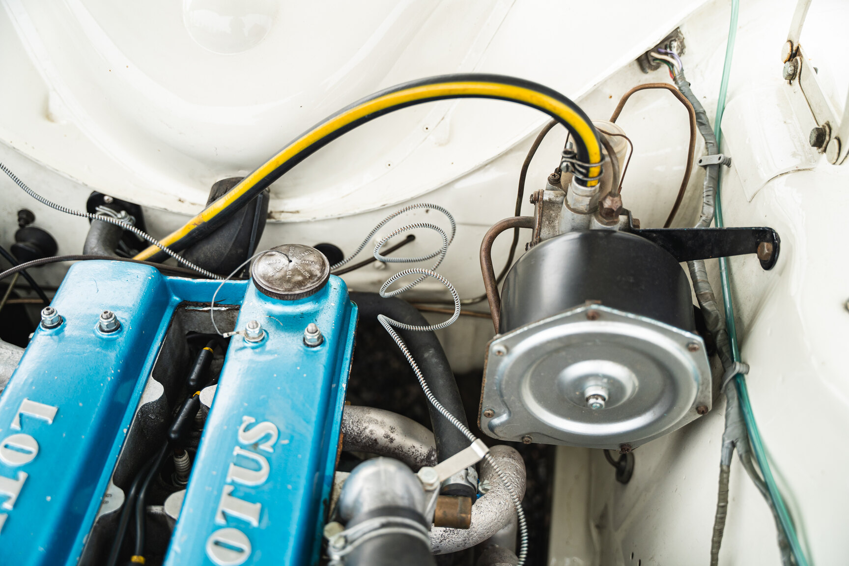 Image of 1963 Ford Cortina Lotus mechanics