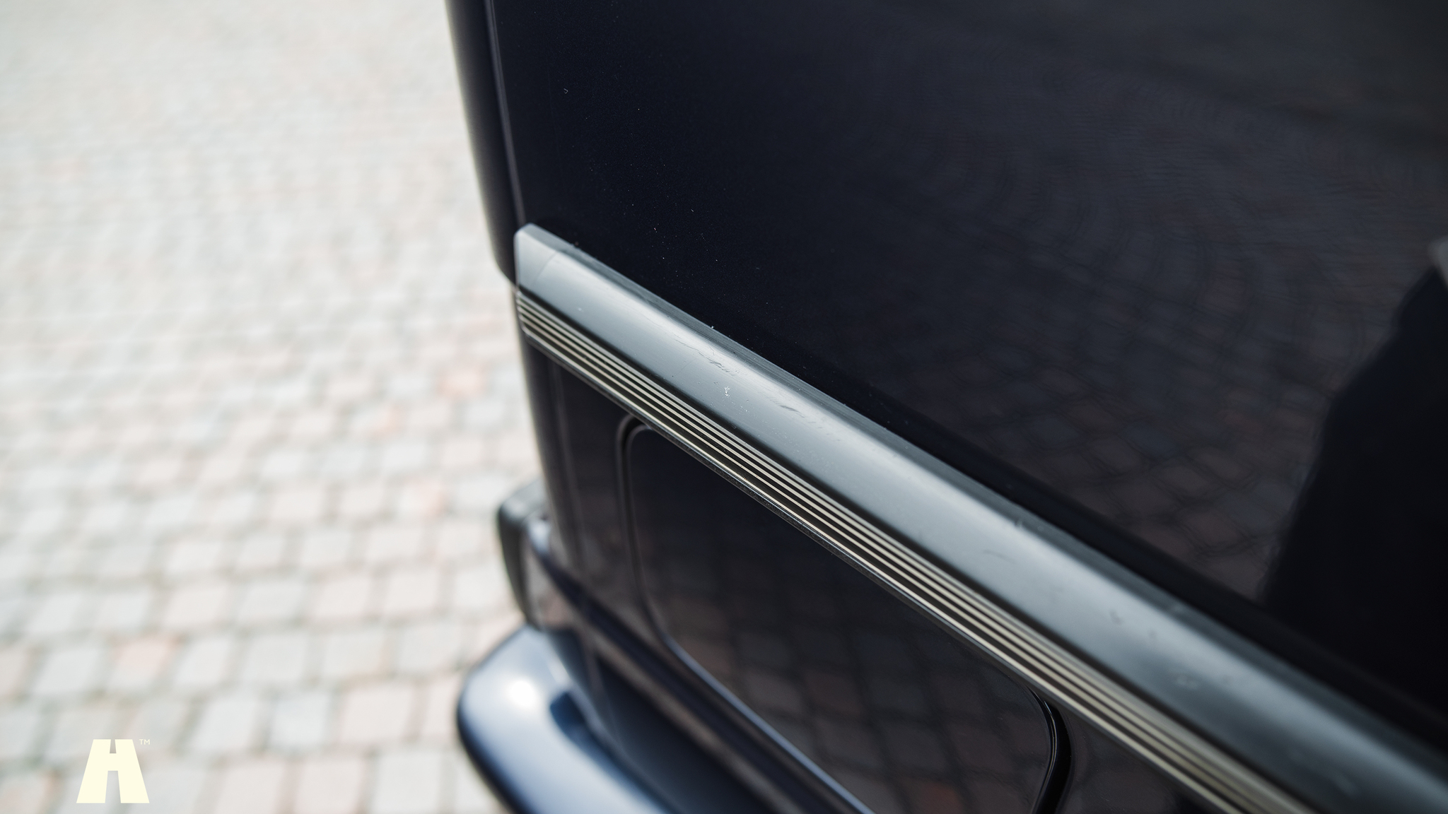 Exteriörbild på 2004 Mercedes-Benz G400 (KORT)