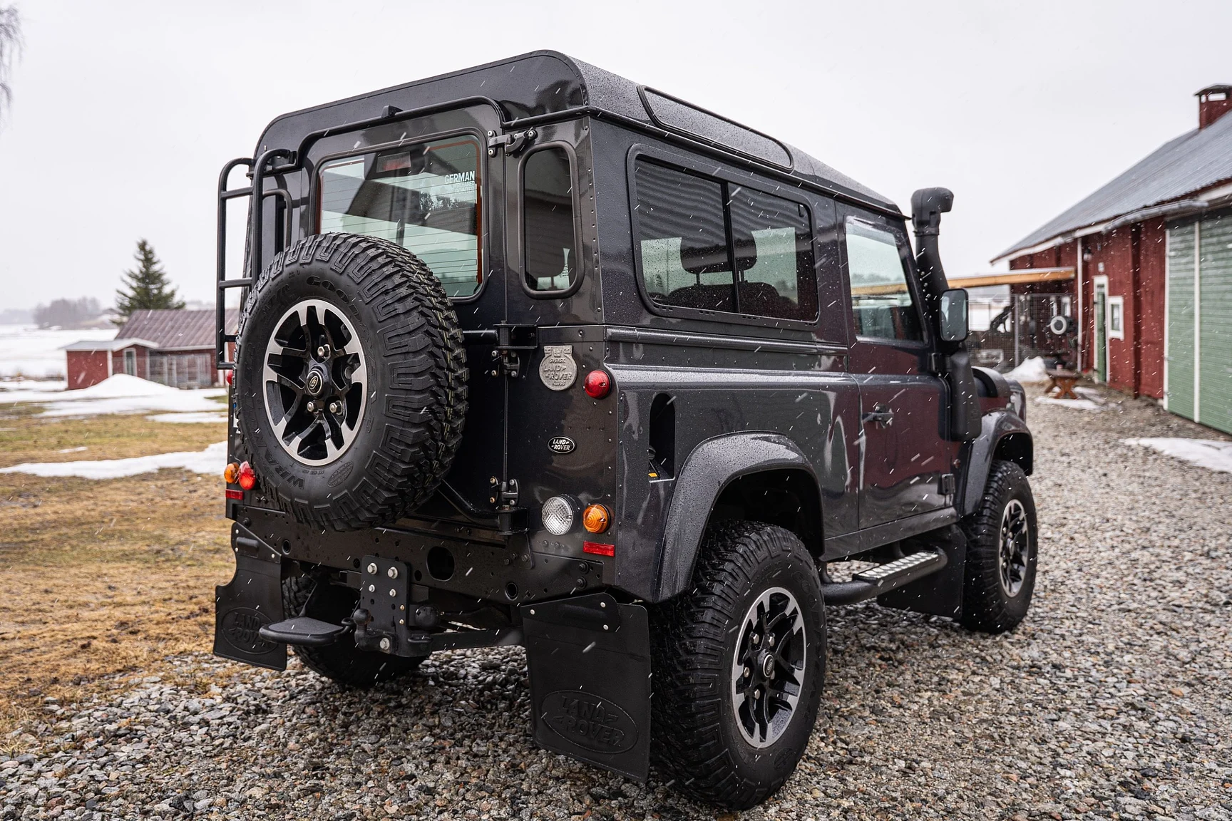 Aussenfoto 2015 Land Rover Defender 90 Special (14)