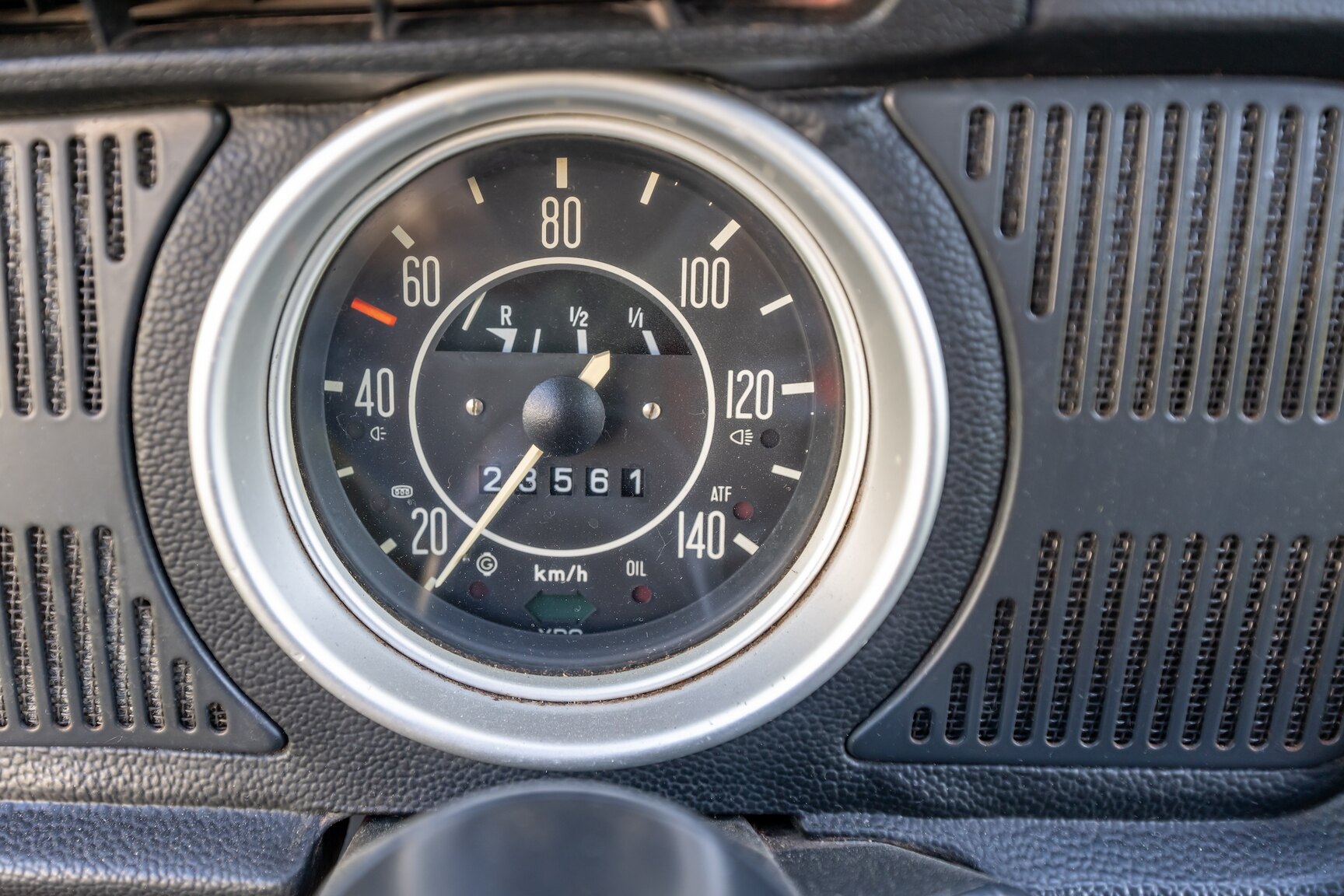 Interiörbild 1971 Volkswagen 1302 S