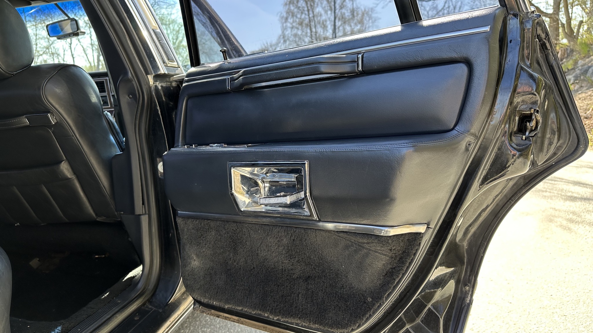 Interior image of 1988 Lincoln Town Car