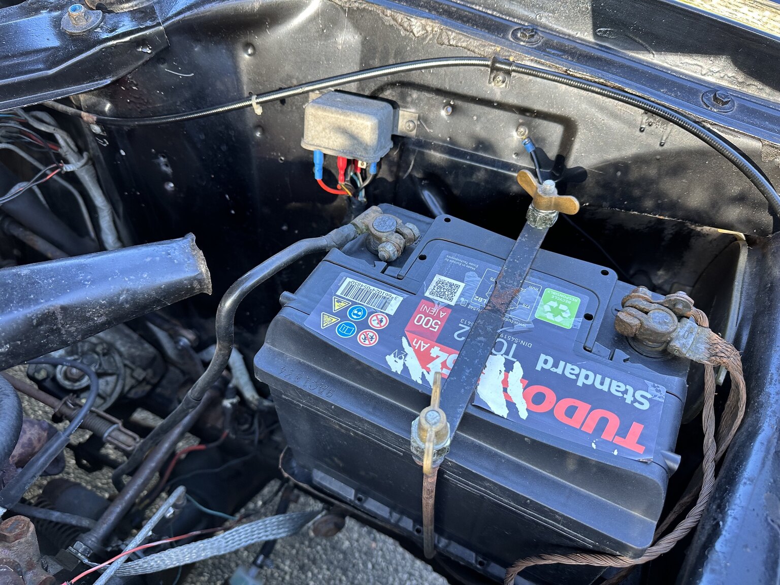 Image of 1965 Ford Taunus 17M mechanics (6)