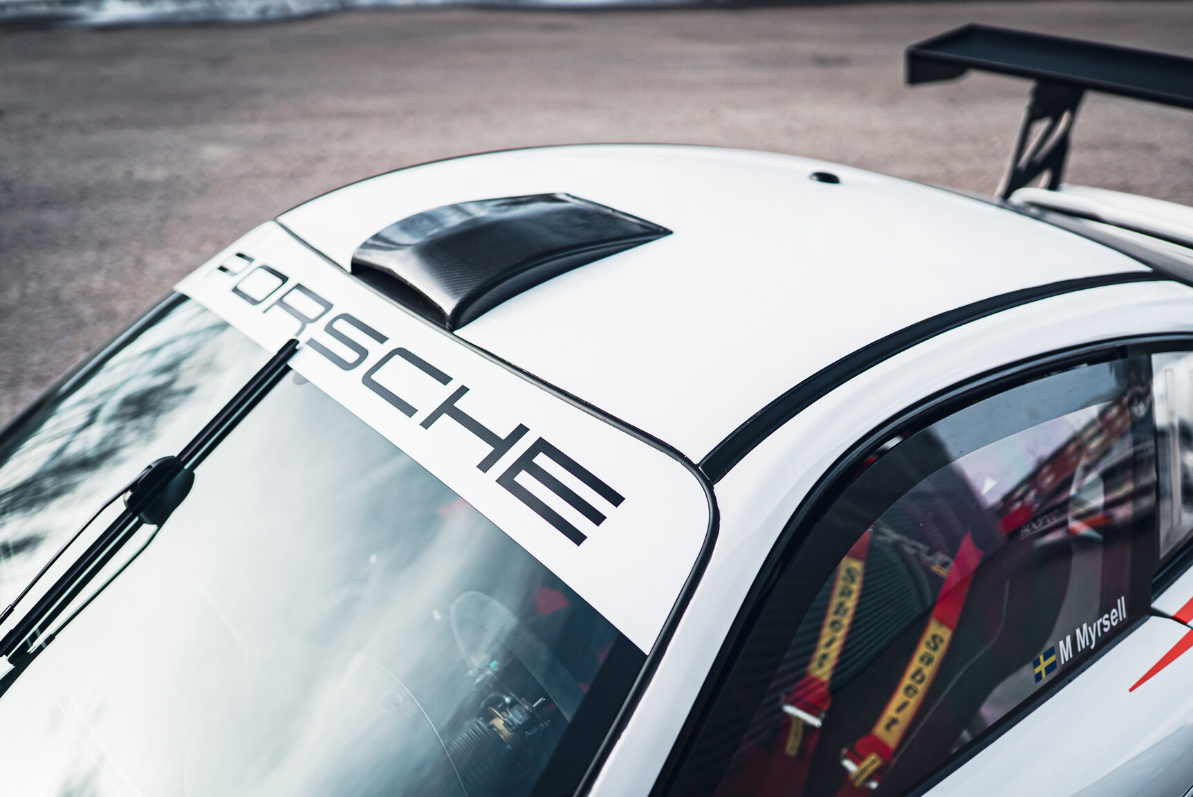 Exteriörbild på 2011 Porsche 911 GT3 Rally Car
