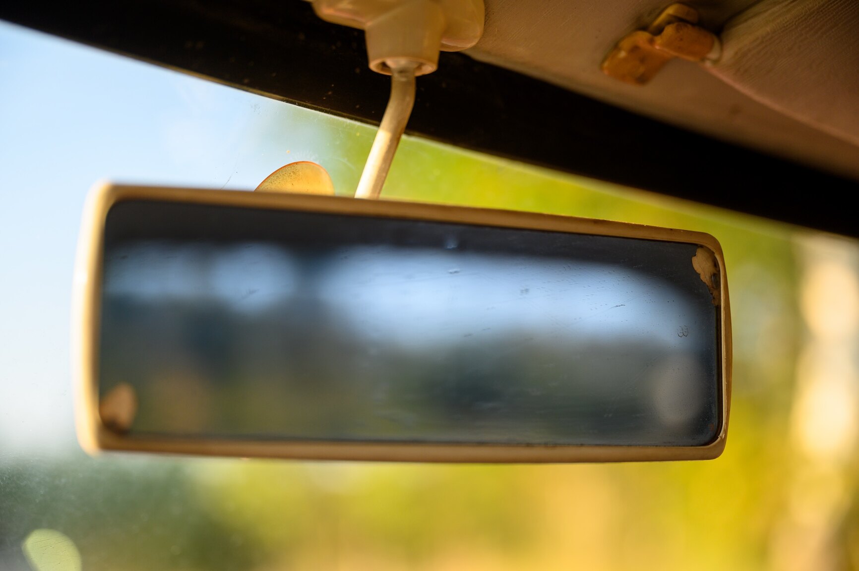 Interior image of 1970 BMC Morris 1300 MKII