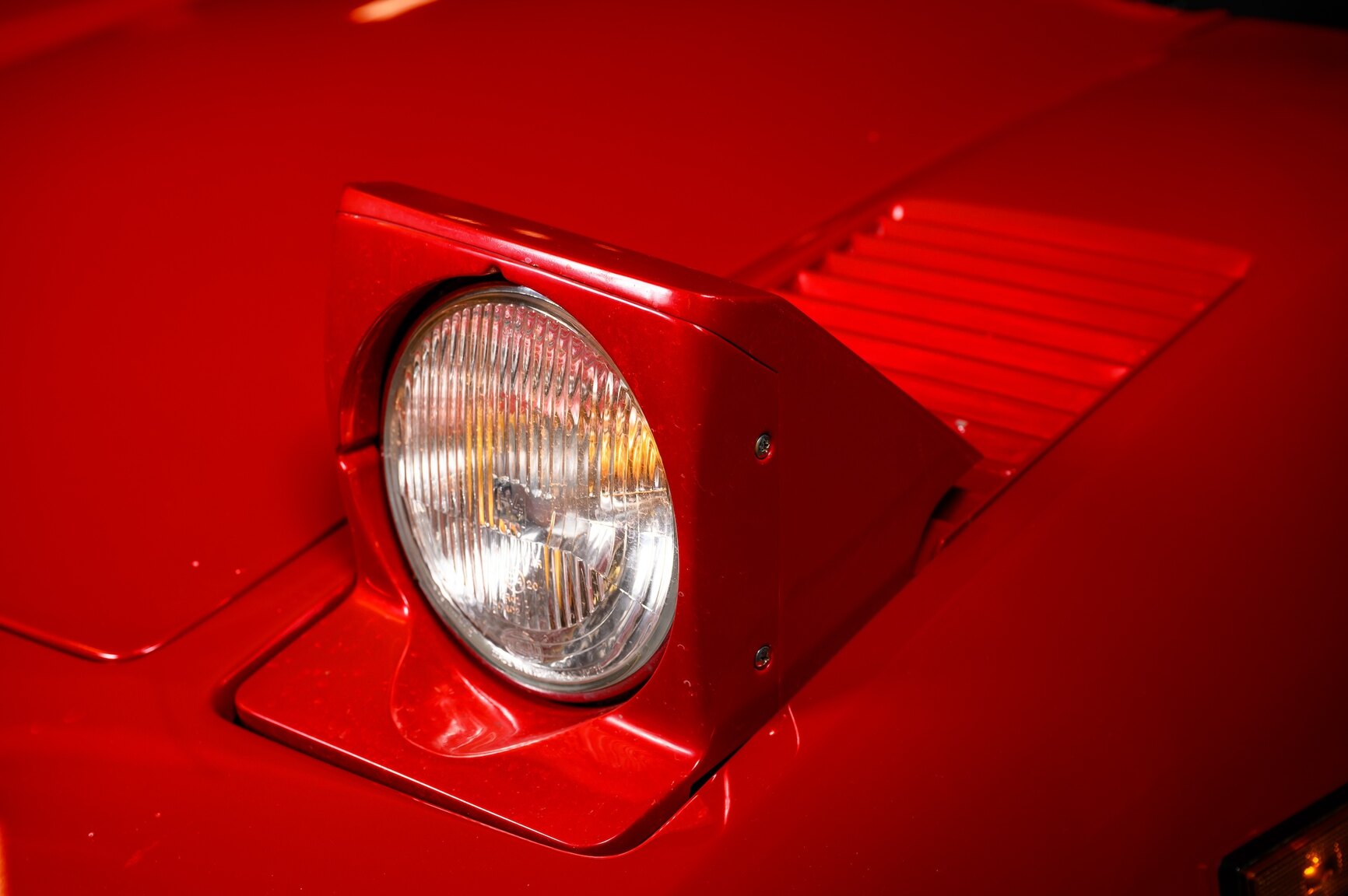 Exteriörbild på 1982 Ferrari 308 GTSI