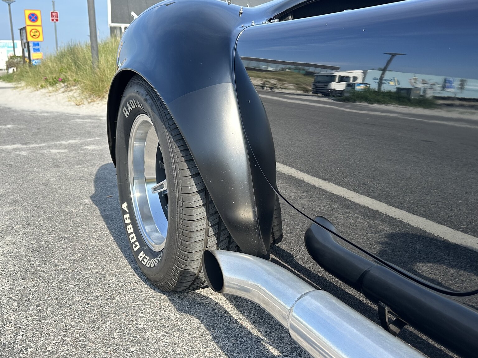 Exteriörbild på 1965 Superformance Cobra
