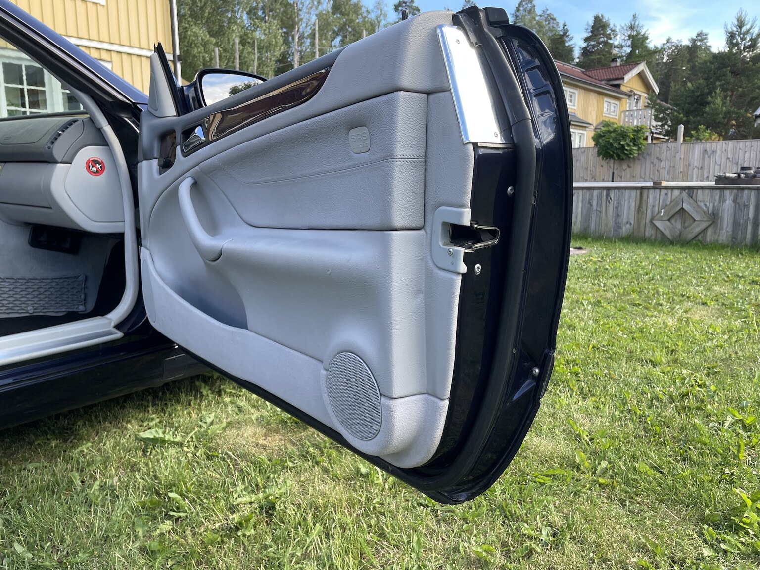 Interiörbild 2001 Mercedes-Benz CLK 230 Kompressor