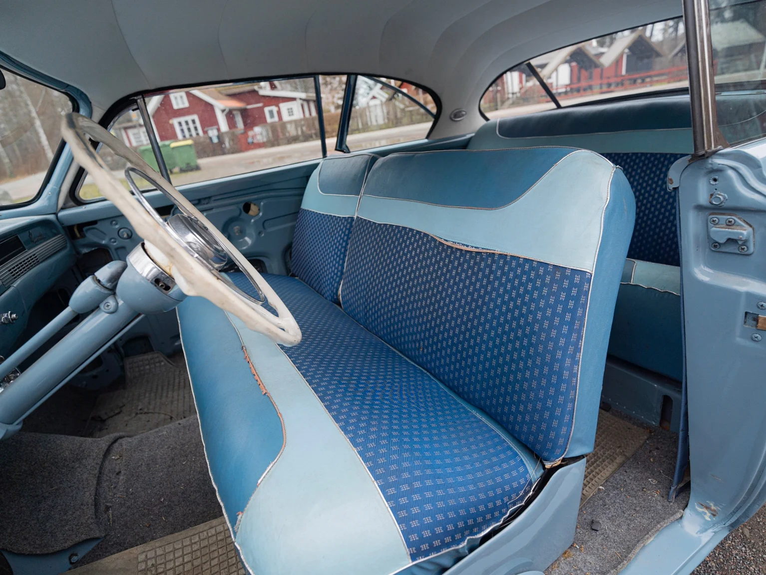 Interiörbild 1953 Plymouth Belvedere 2 door HT Coupe (2)