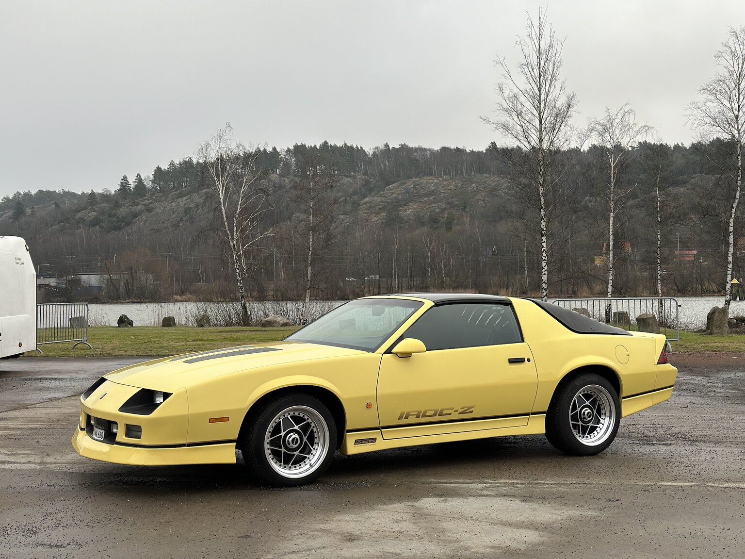 Exterior image of 1987 Chevrolet Camaro Z28