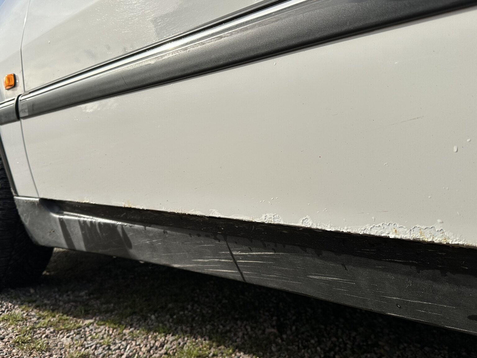 Exterior image of 1996 SAAB 9000