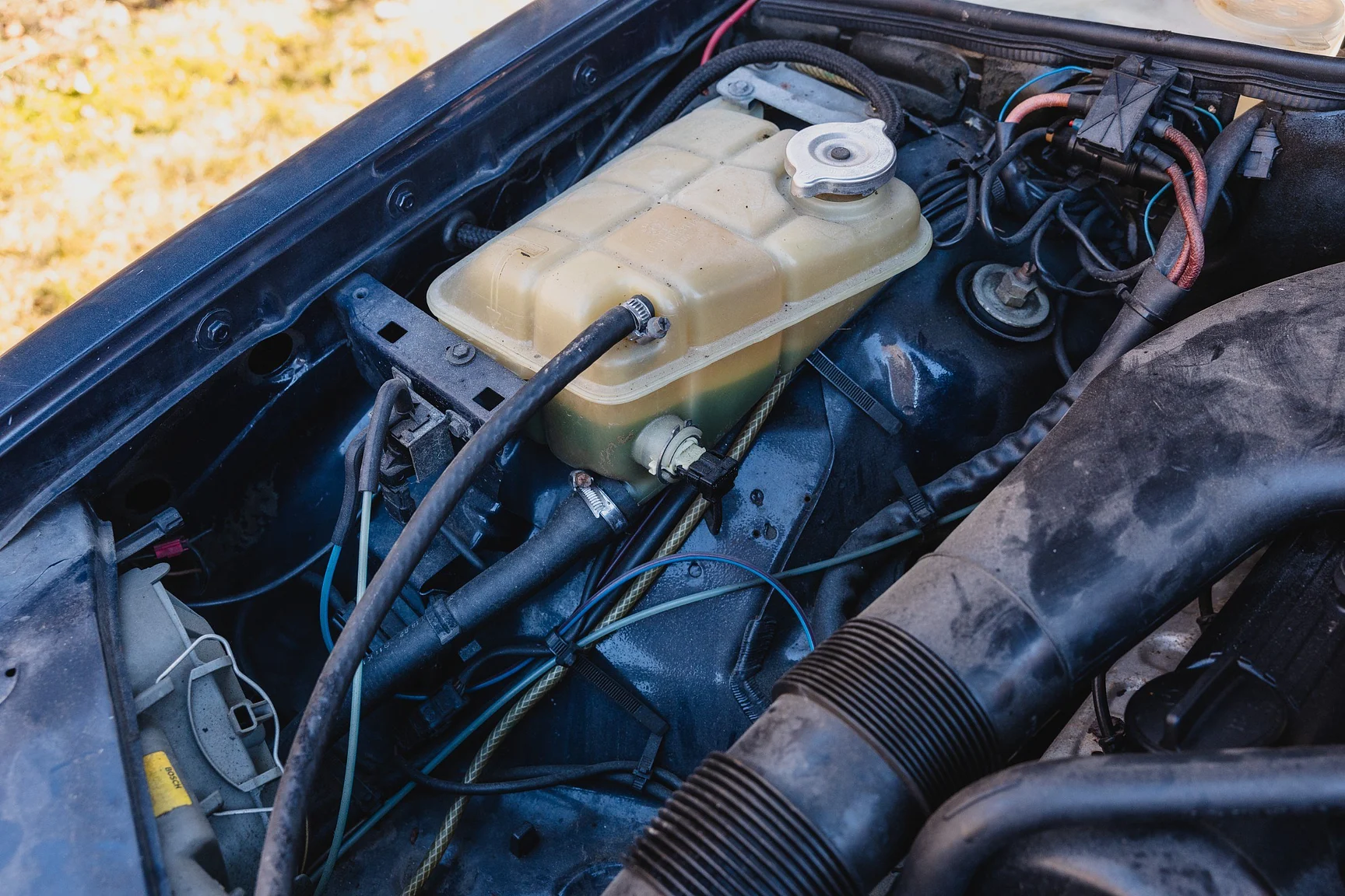 Image of 1986 Mercedes-Benz 560 SEC  mechanics (17)