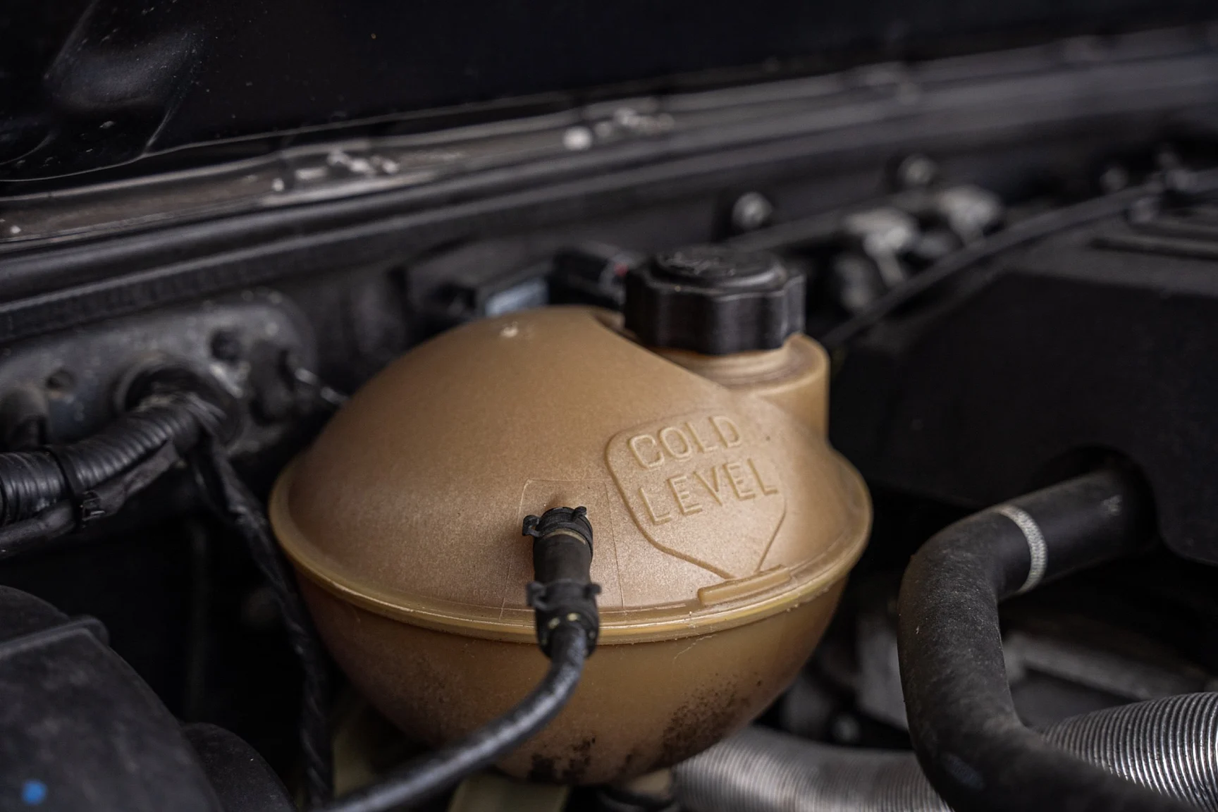 Image of 2015 Land Rover Defender 90 Special (6) mechanics