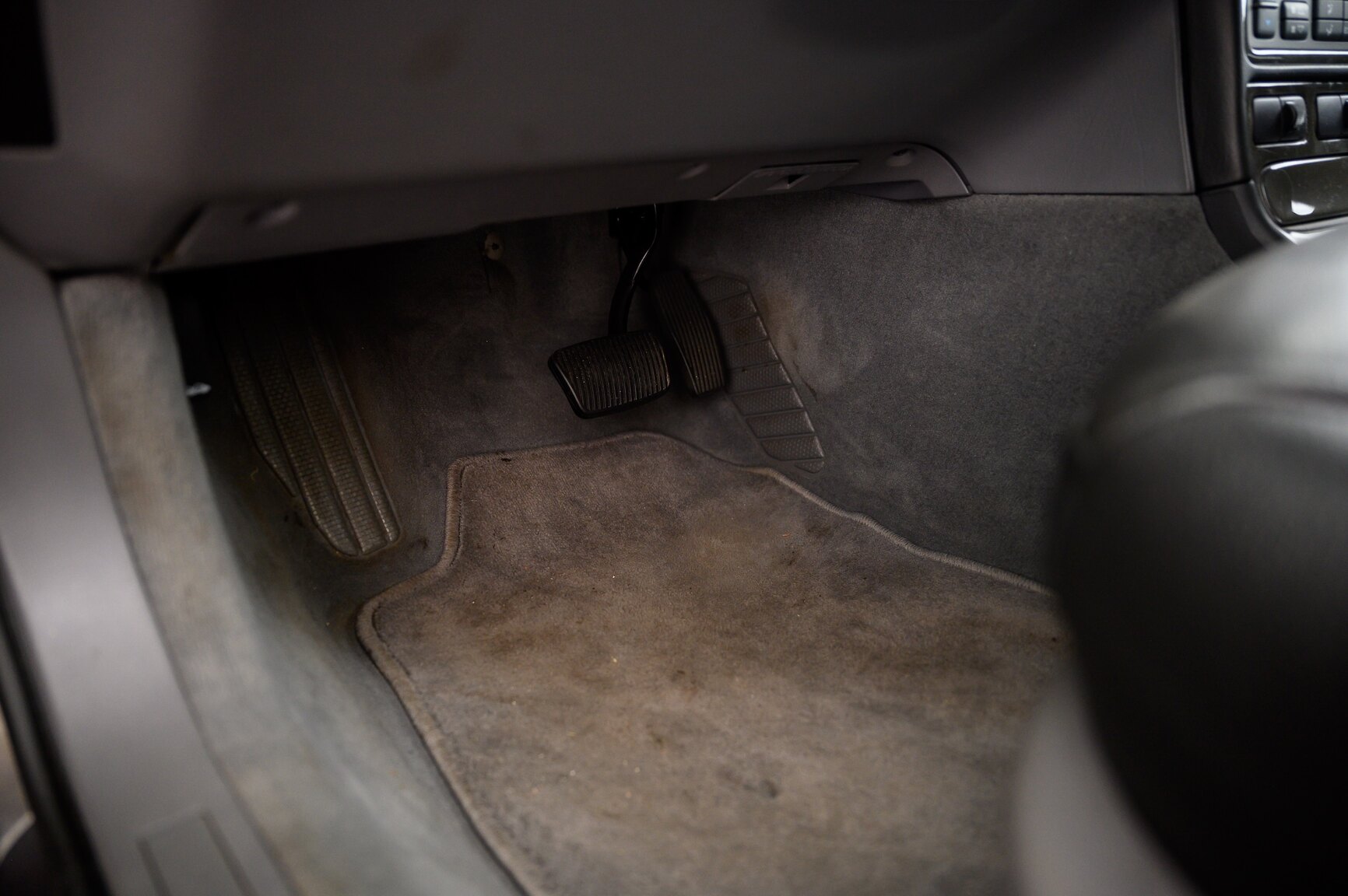 Innenraumfoto von 2005 SAAB 9-5 Aero (23)