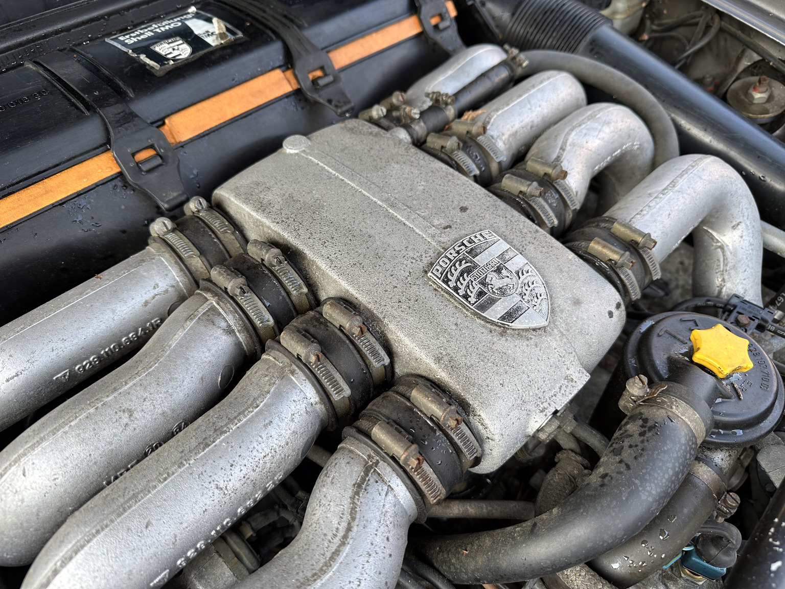 Image of 1985 Porsche 928 mechanics (4)