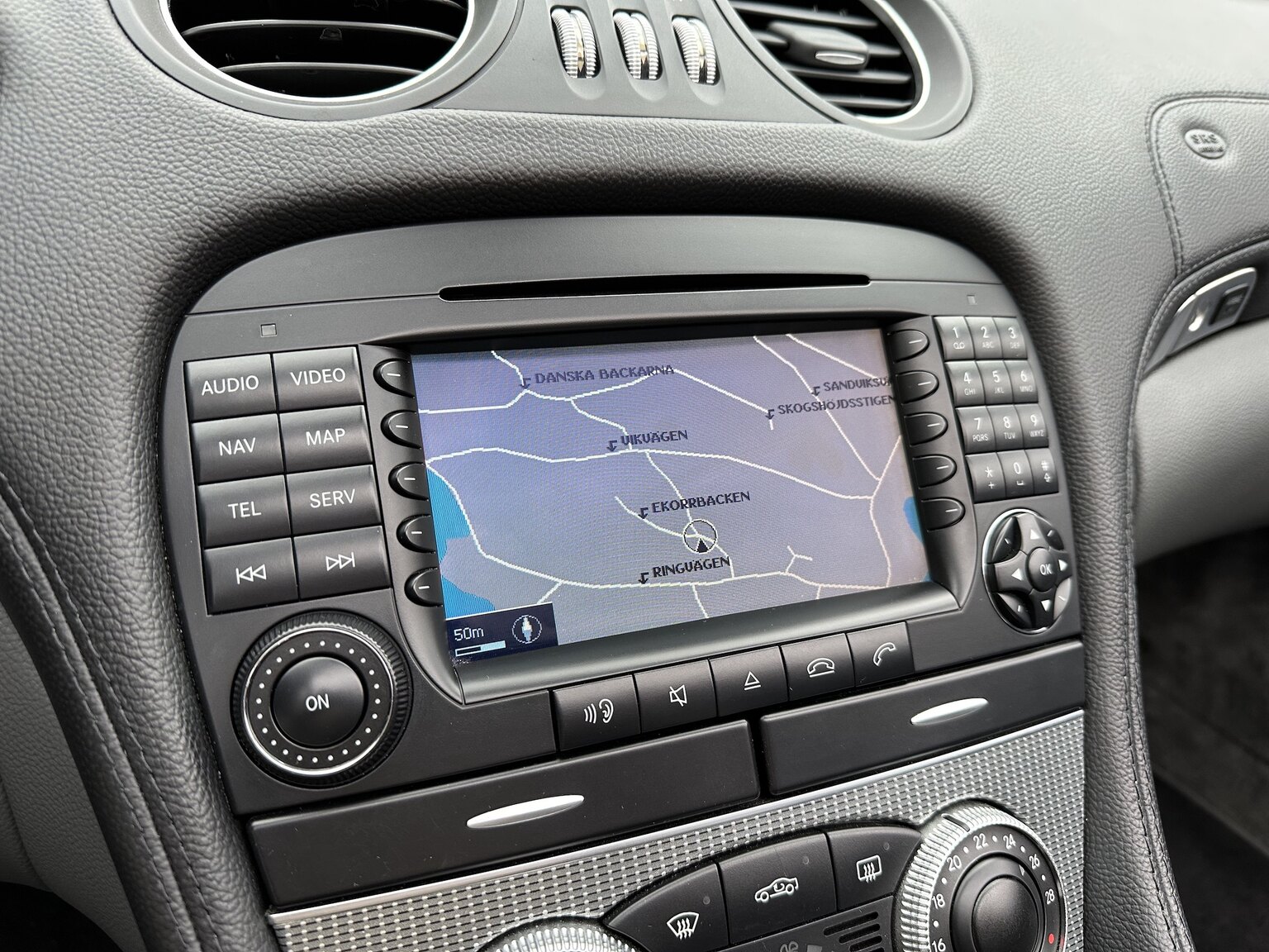 Interiörbild 2005 Mercedes-Benz SL 350